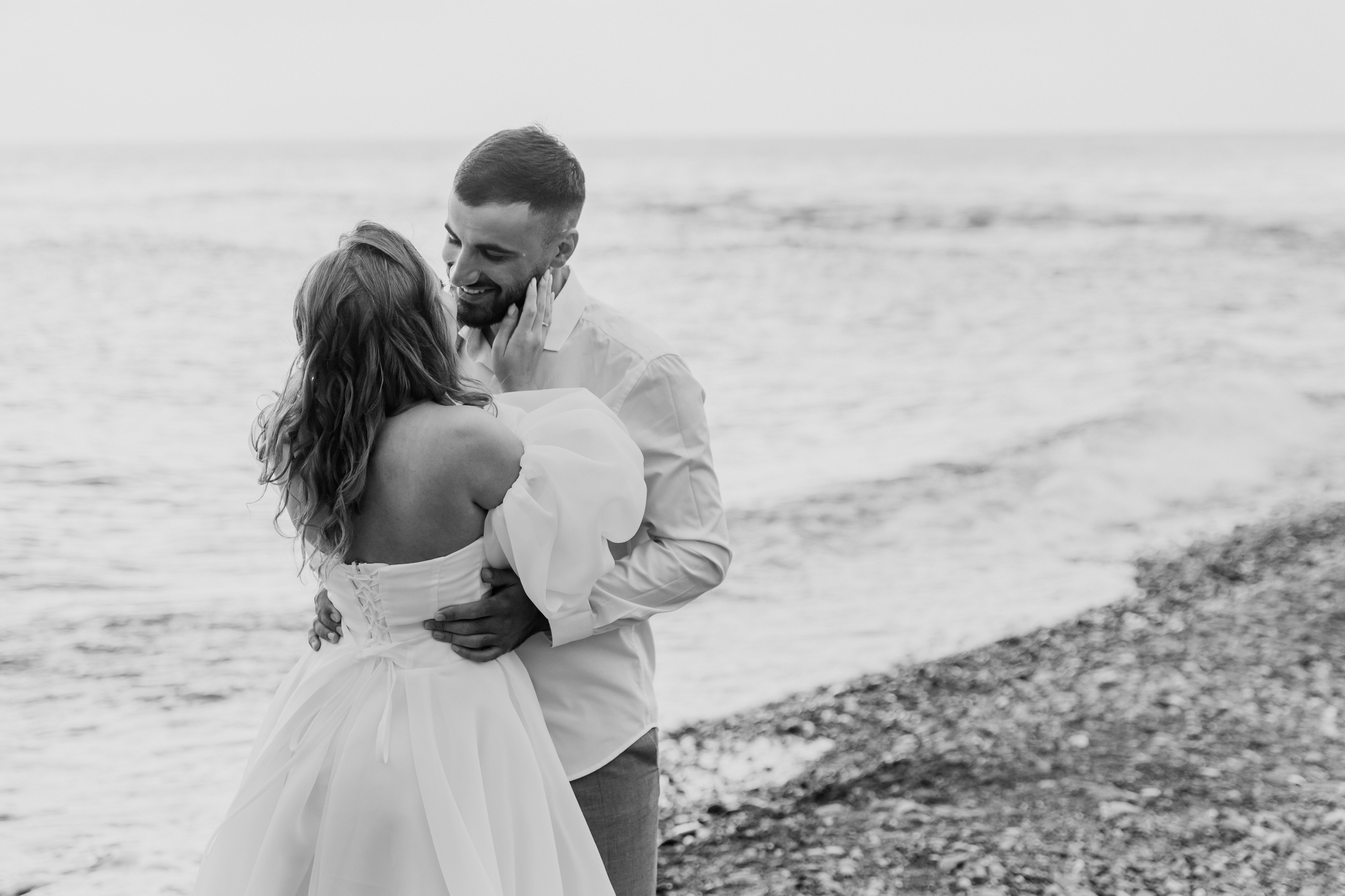 Фотограф Адлер. Идеальная фотосессия на фоне моря. Свадебный фотограф в Абхазии, Сухум, Гагра, Сочи