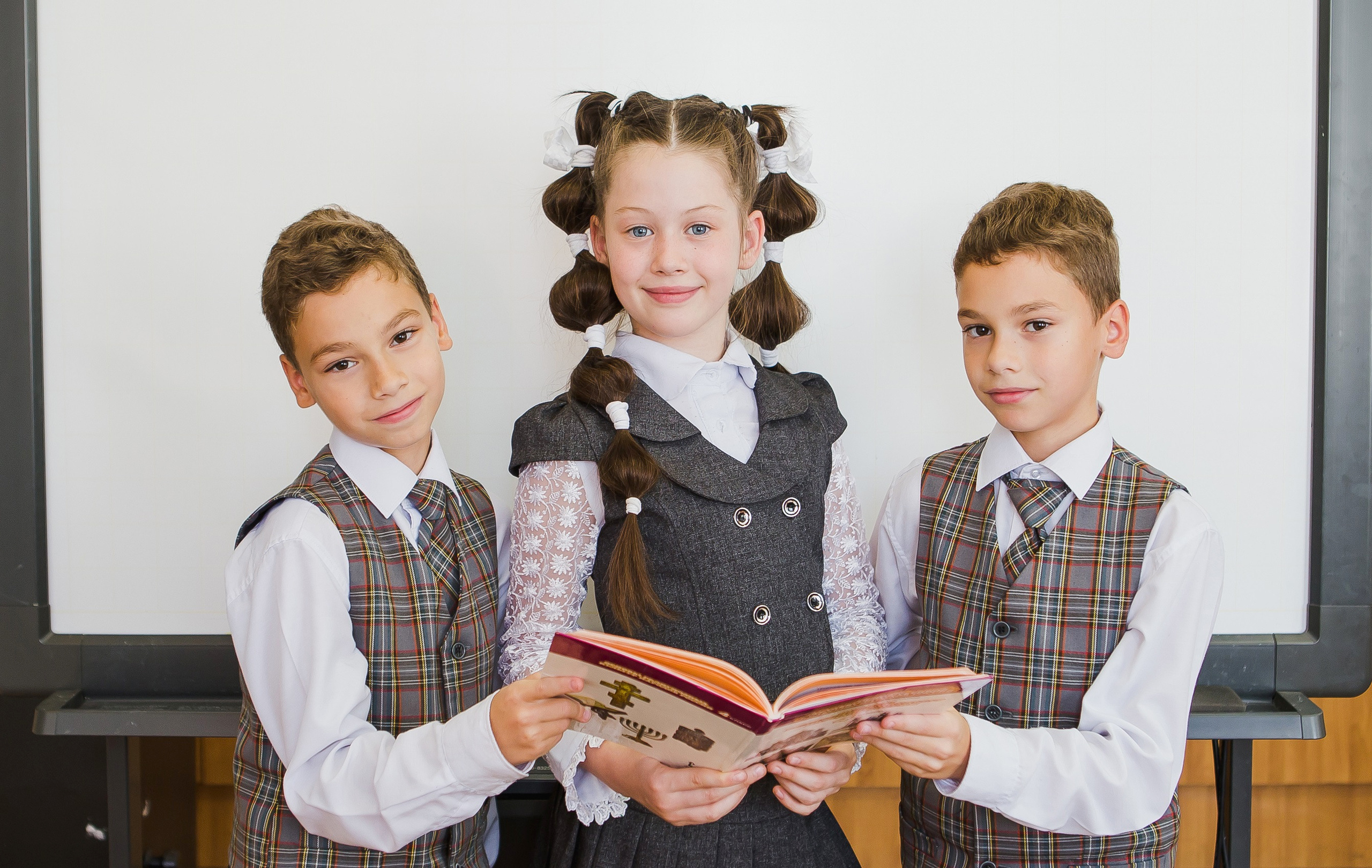 Комплекты фотографий. Выпускные альбомы Казань