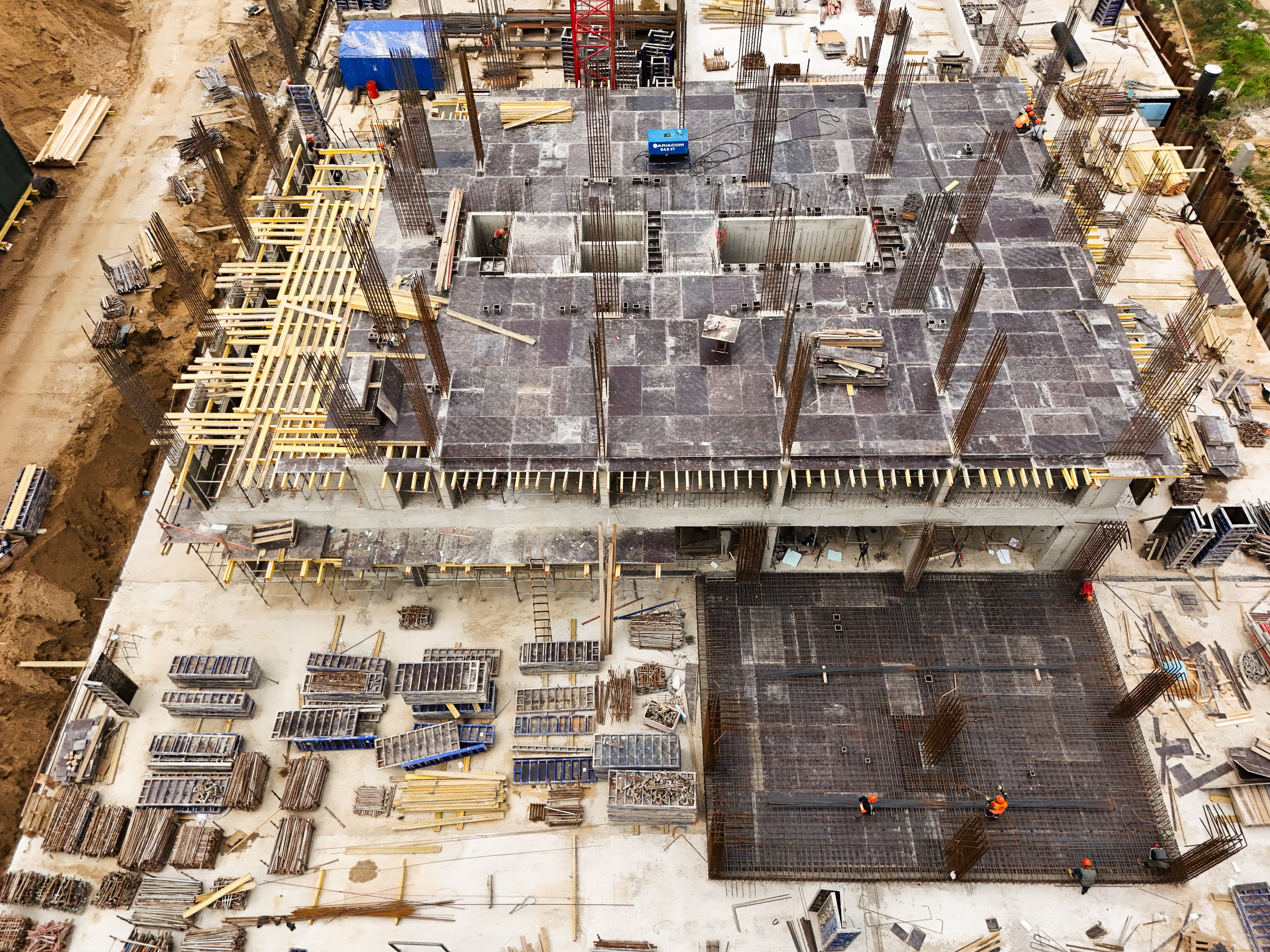 Архитектура и недвижимость. Ход строительства. Съемка с дрона. Профессиональное решение для частных лиц и бизнеса