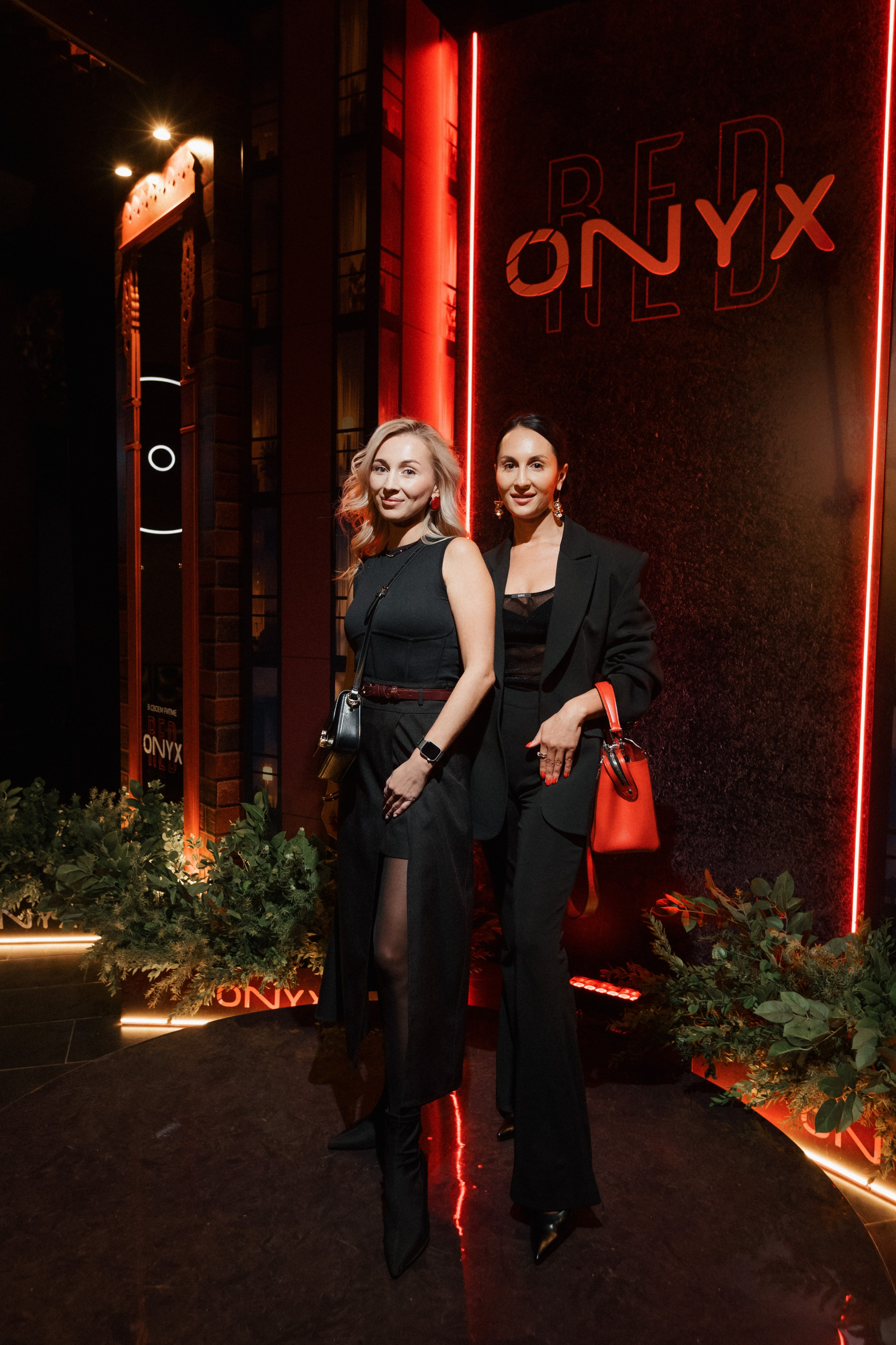ONYX RED