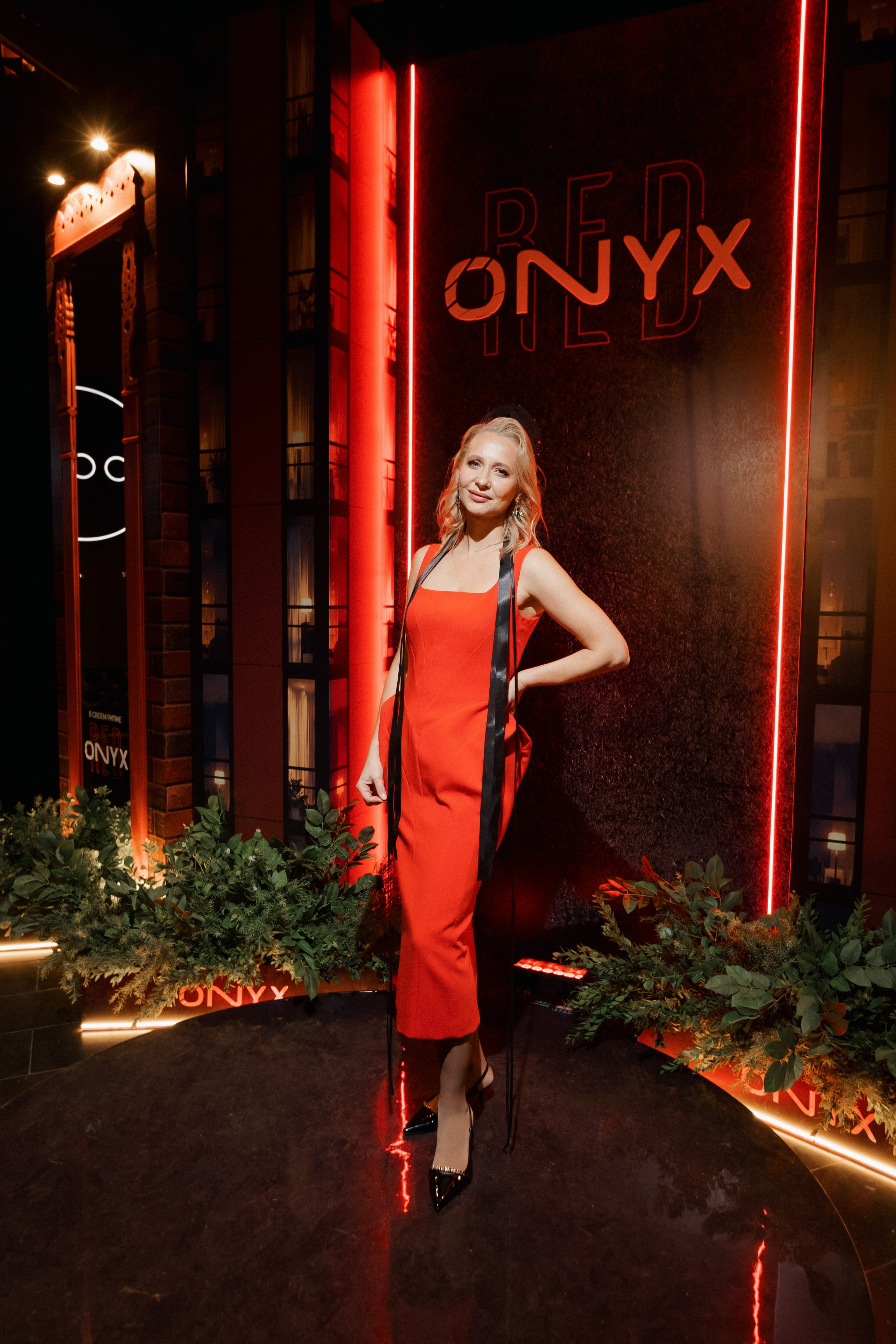 ONYX RED