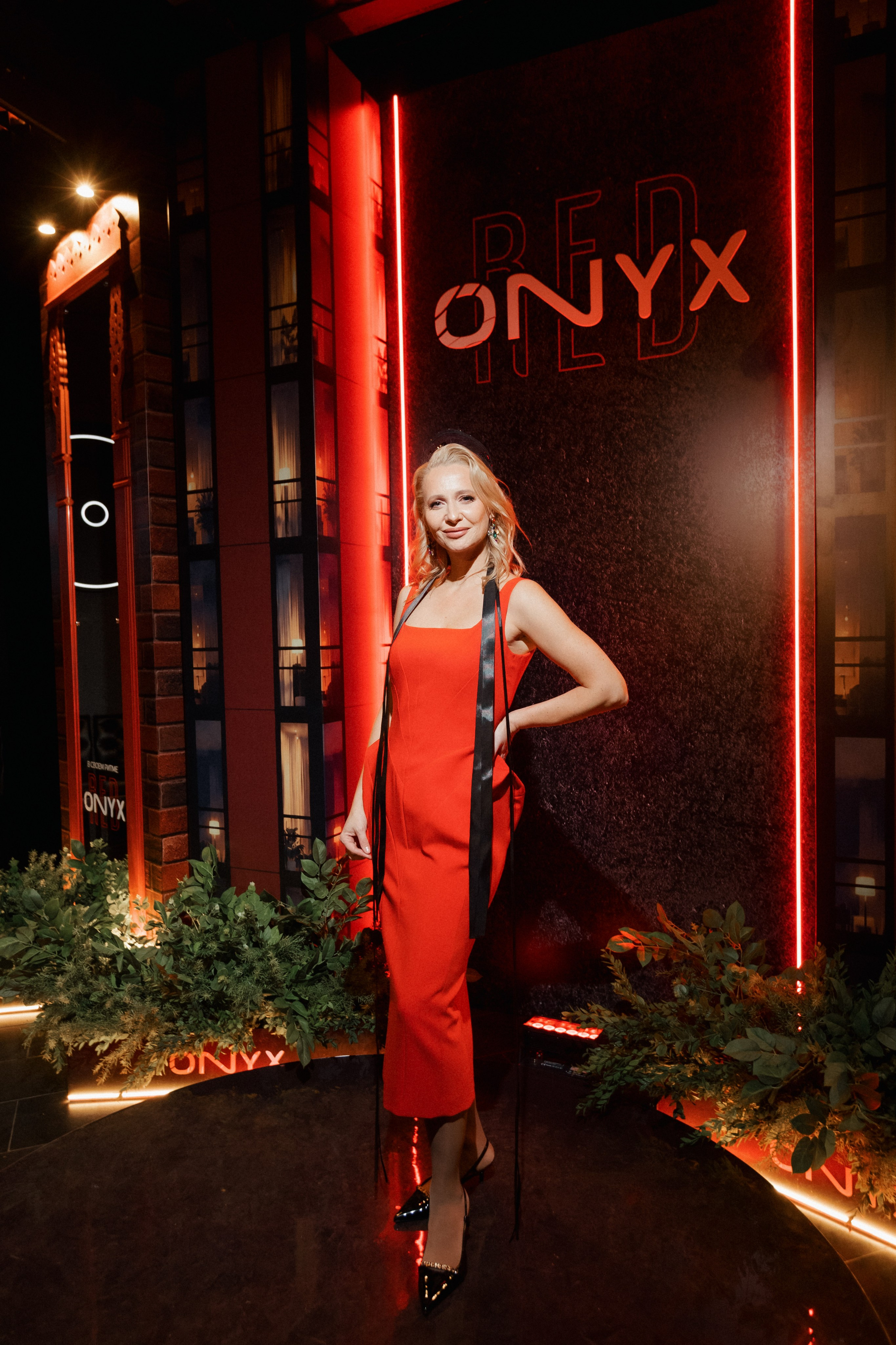 ONYX RED