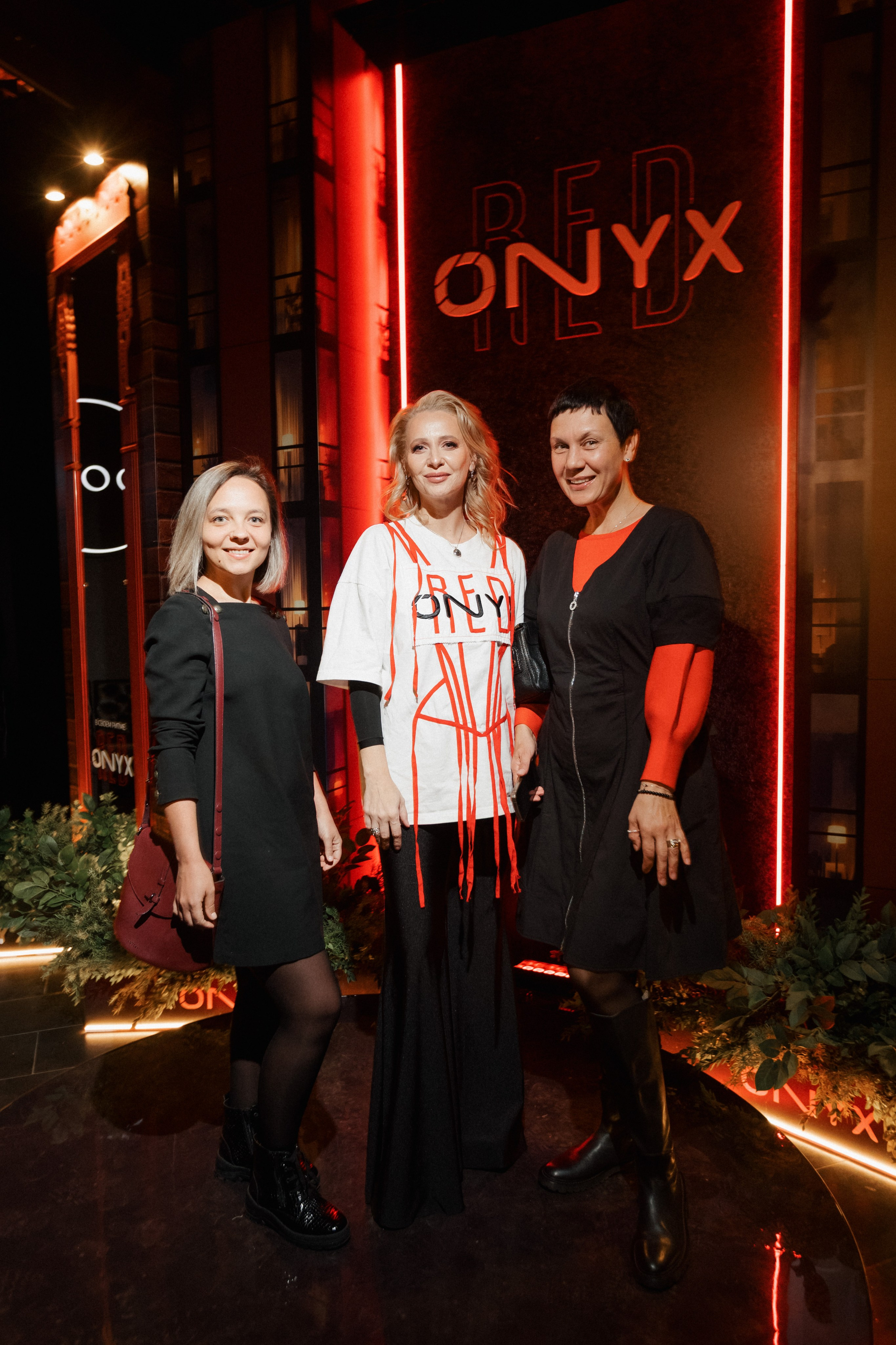ONYX RED