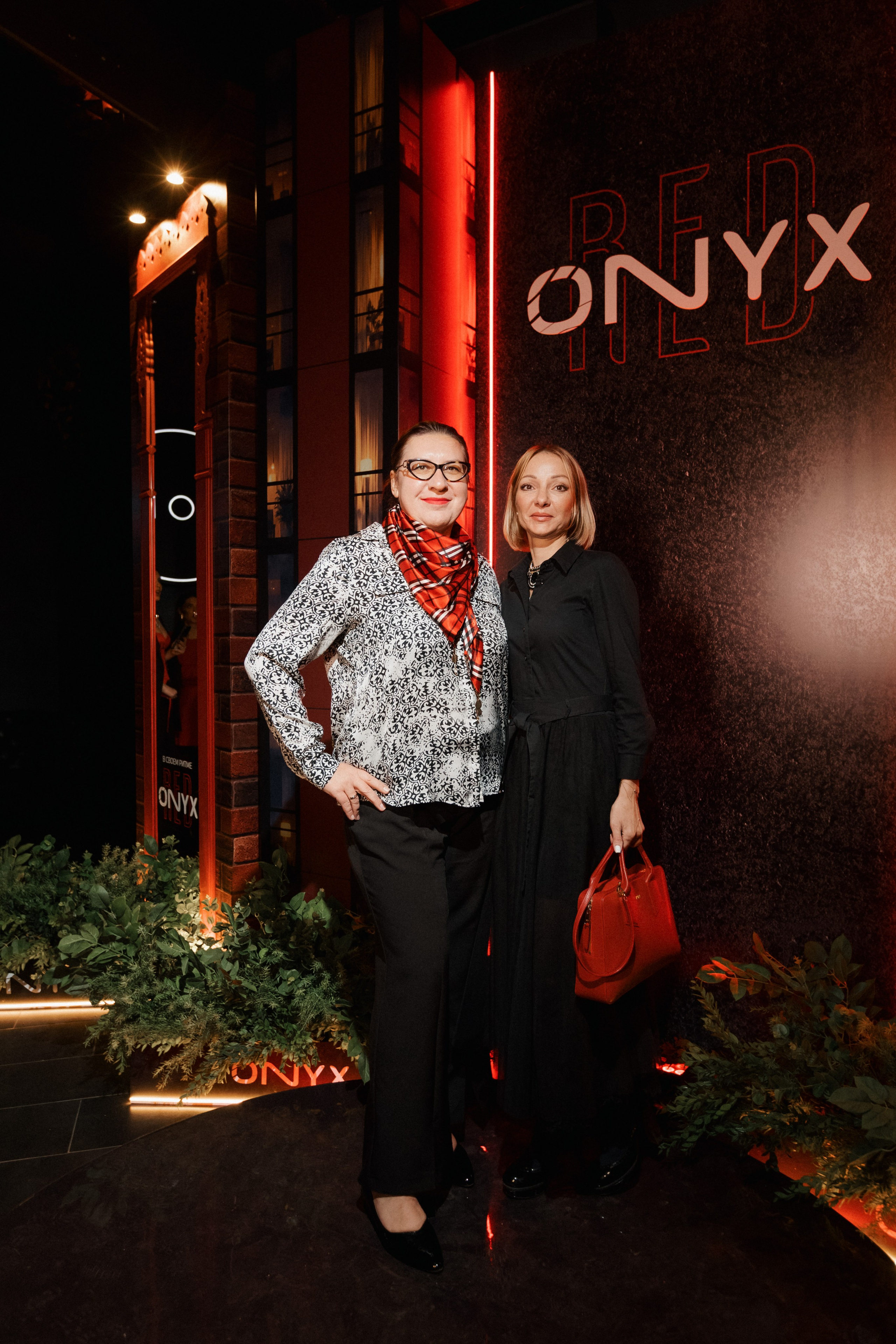 ONYX RED