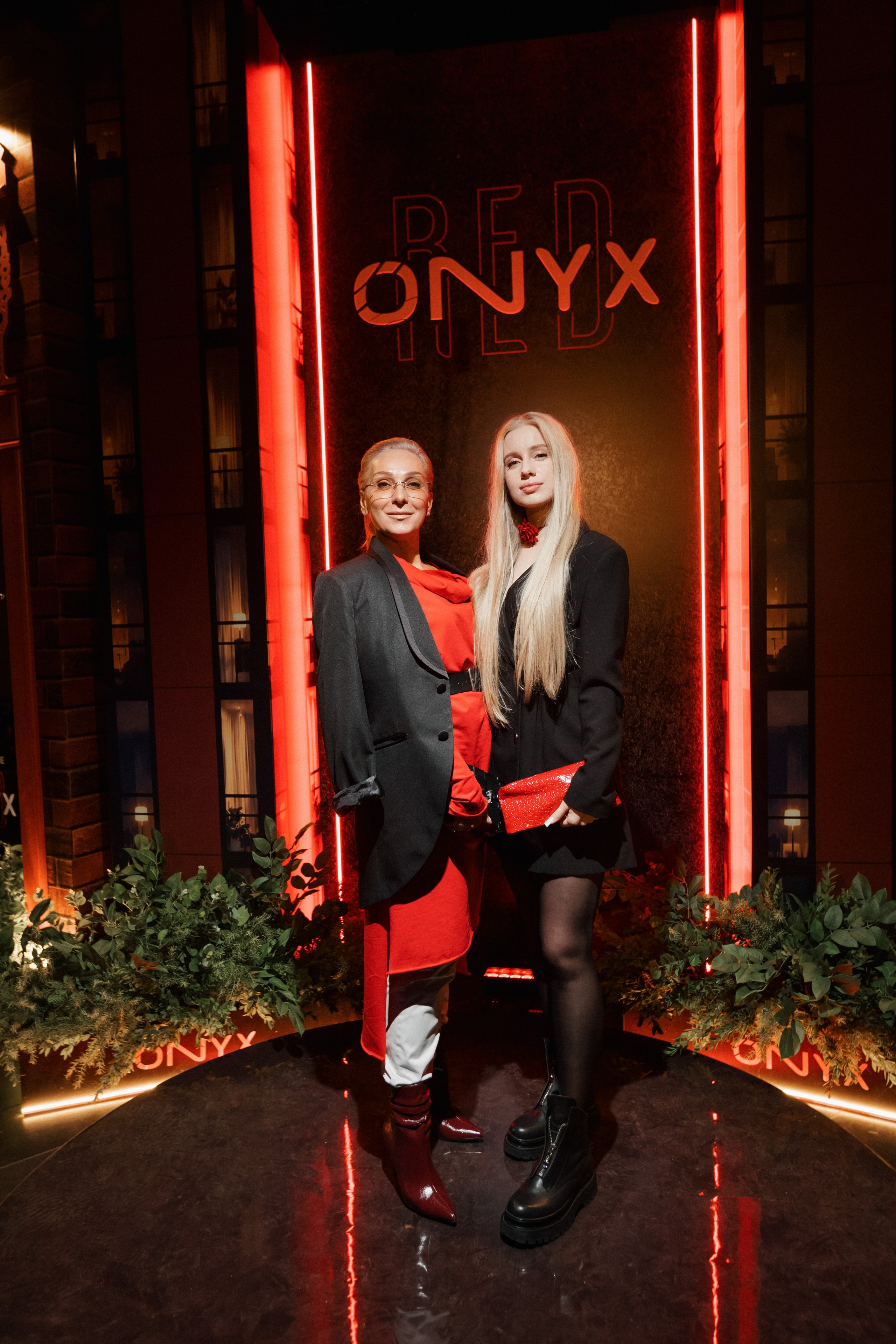 ONYX RED