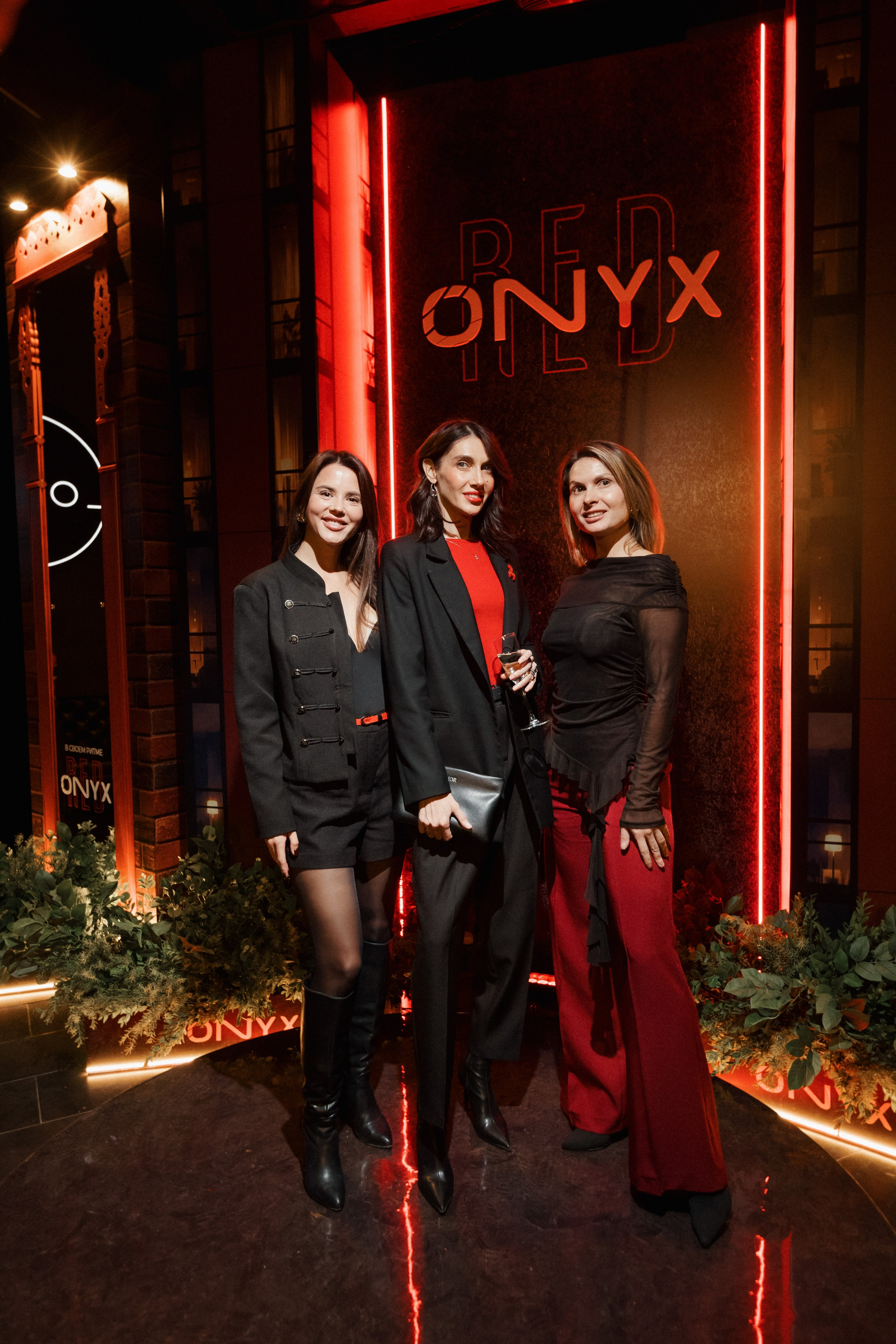 ONYX RED