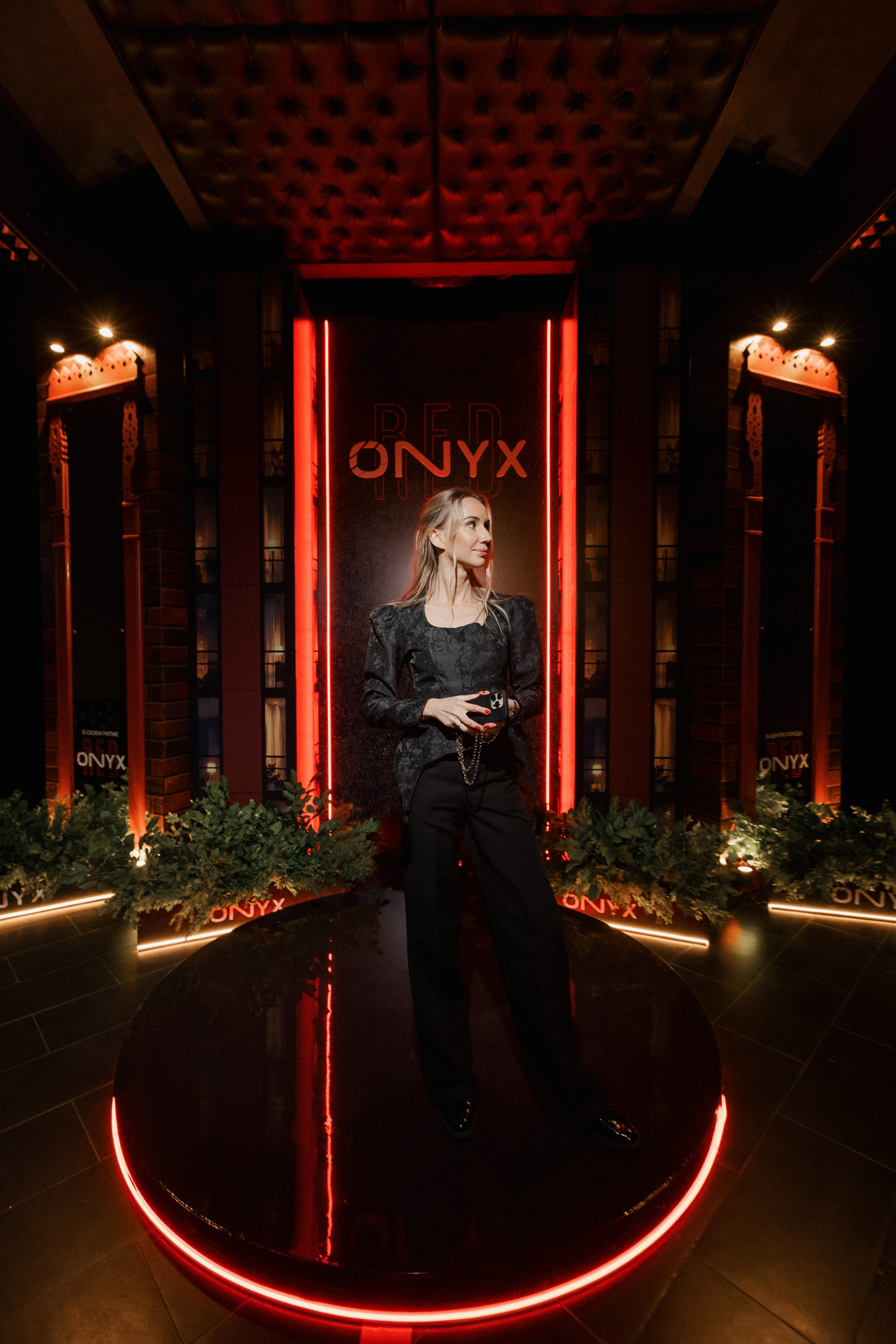 ONYX RED