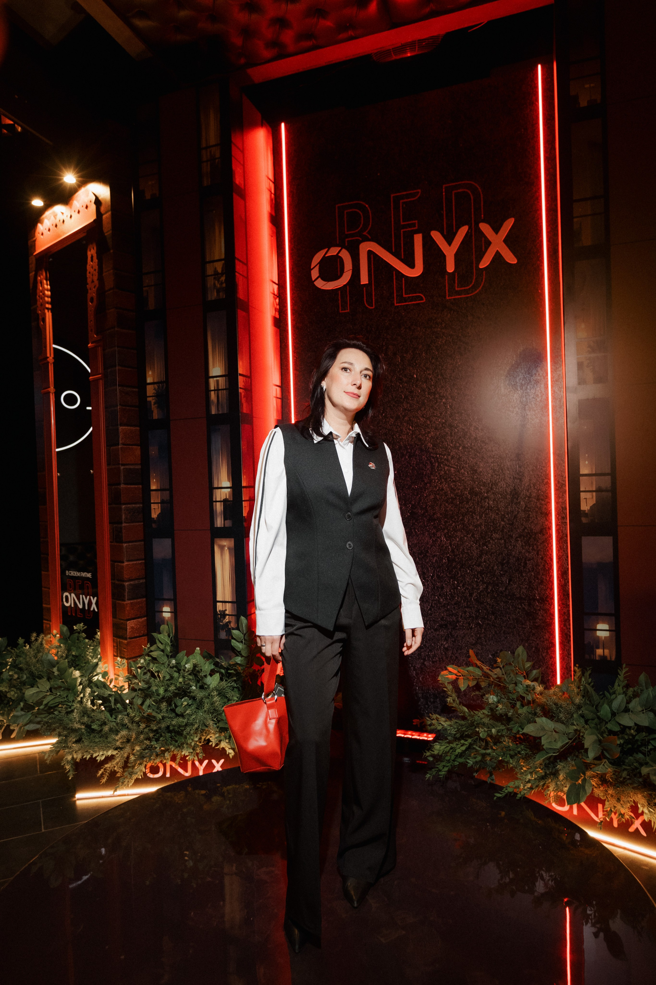 ONYX RED