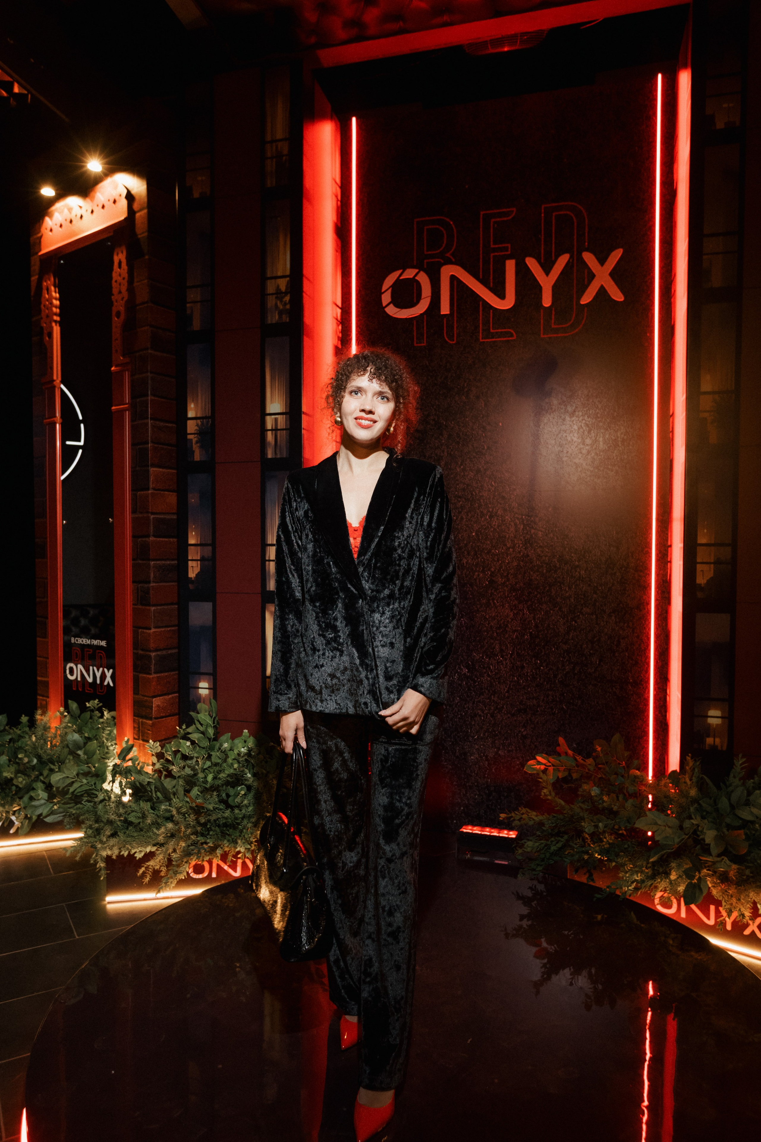ONYX RED