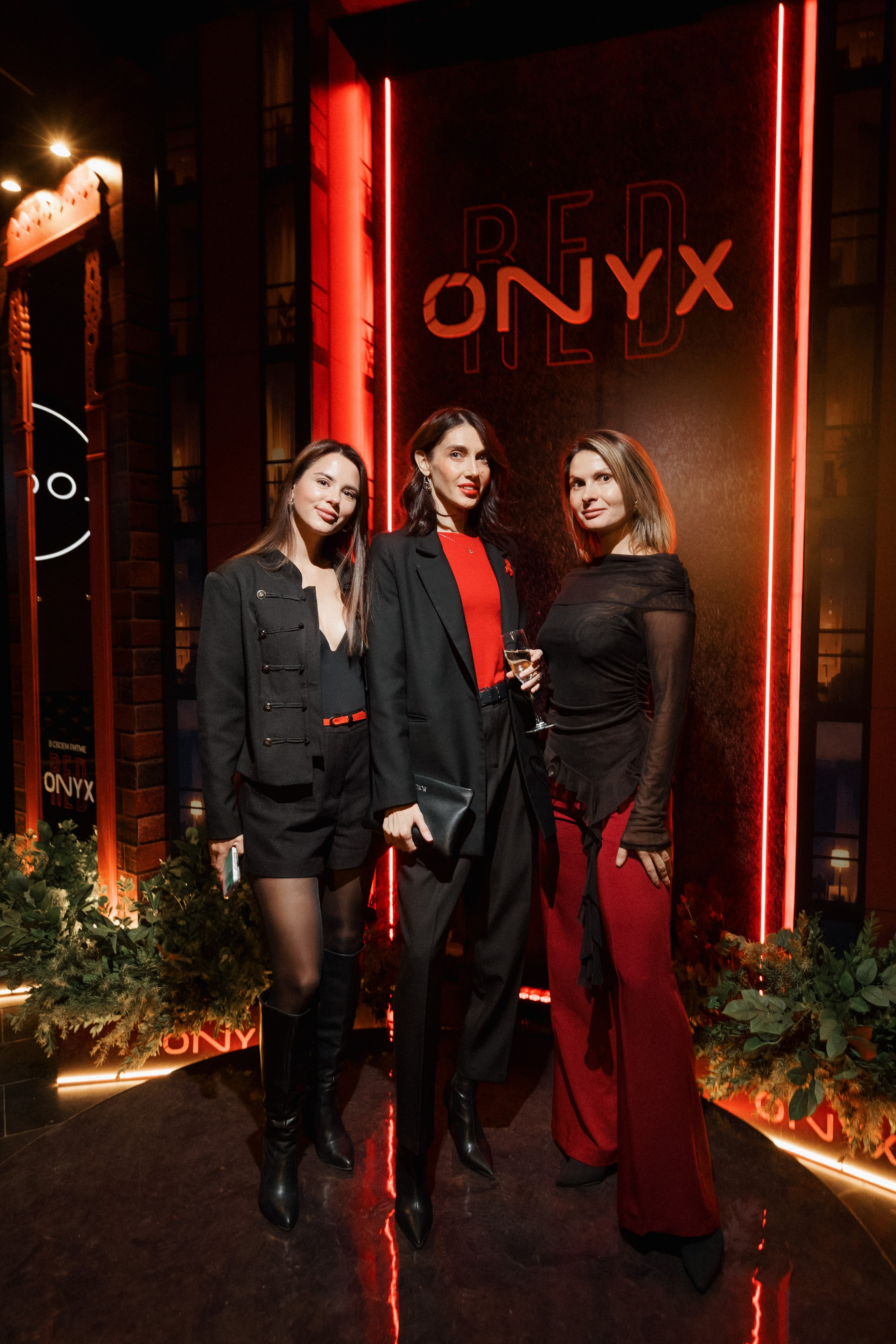 ONYX RED