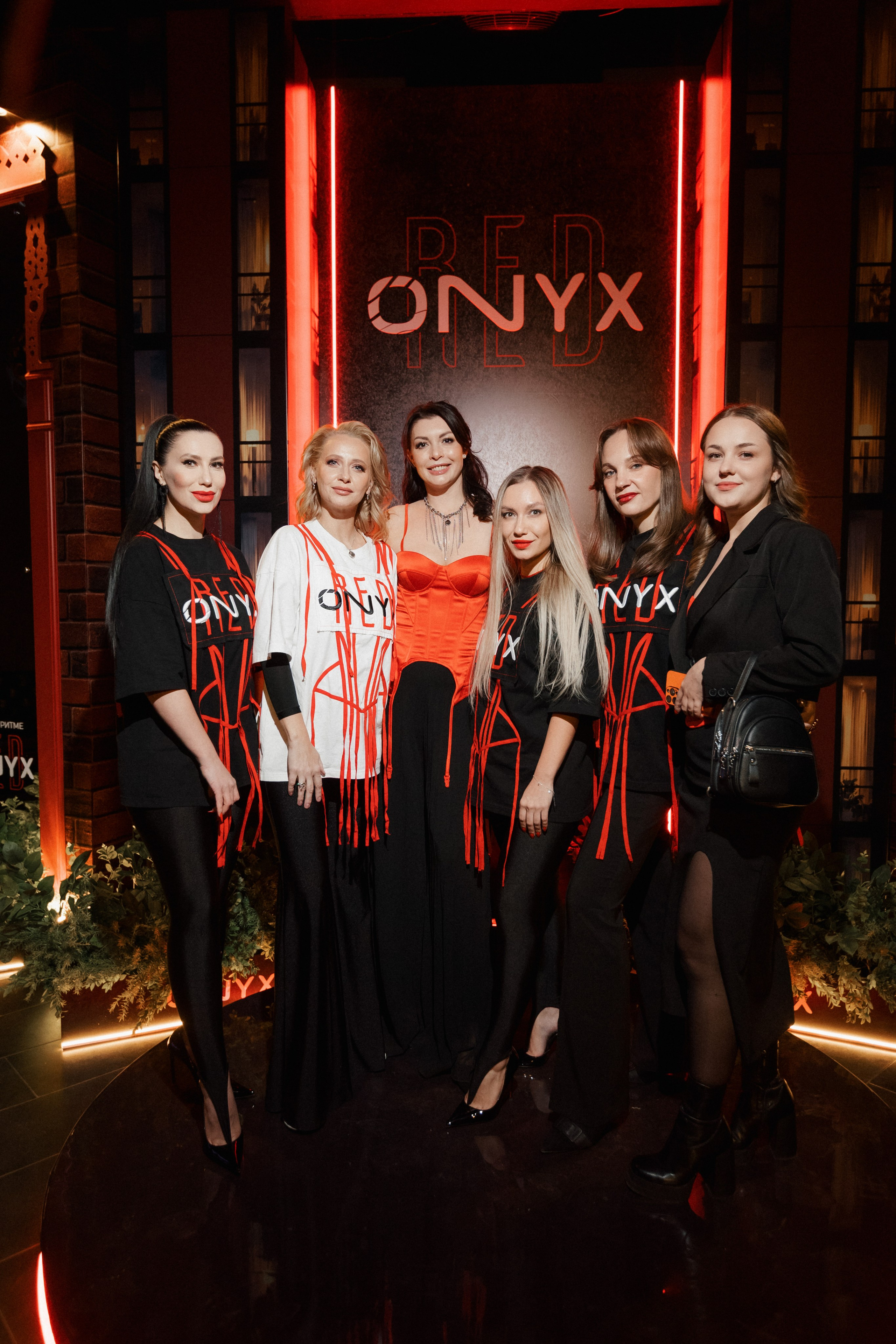 ONYX RED