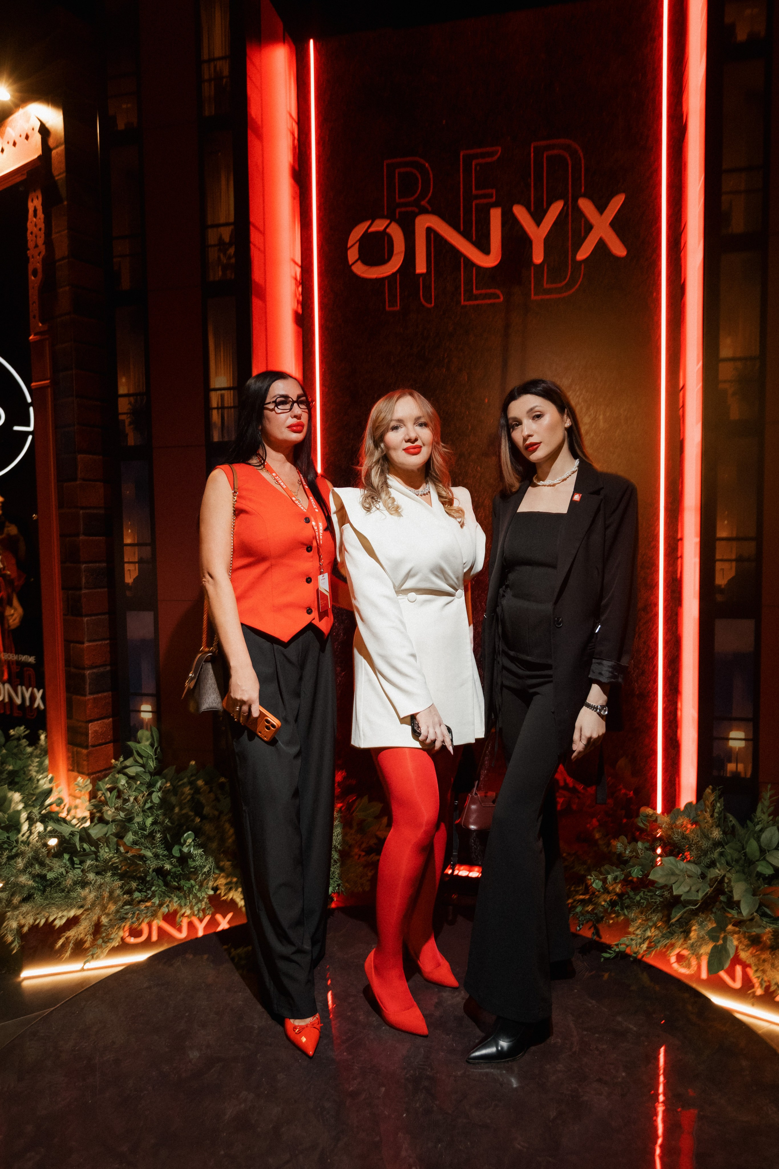 ONYX RED