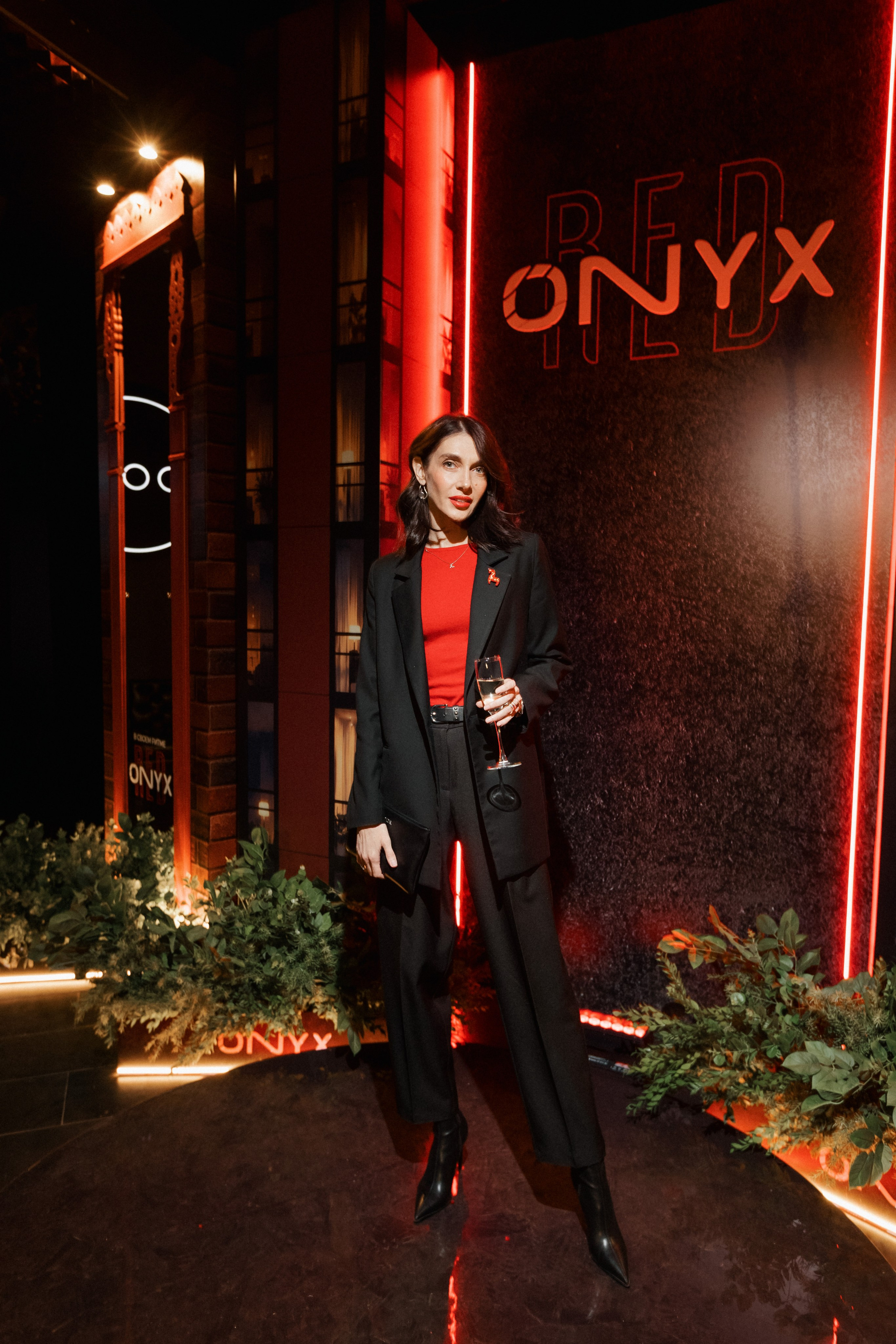 ONYX RED
