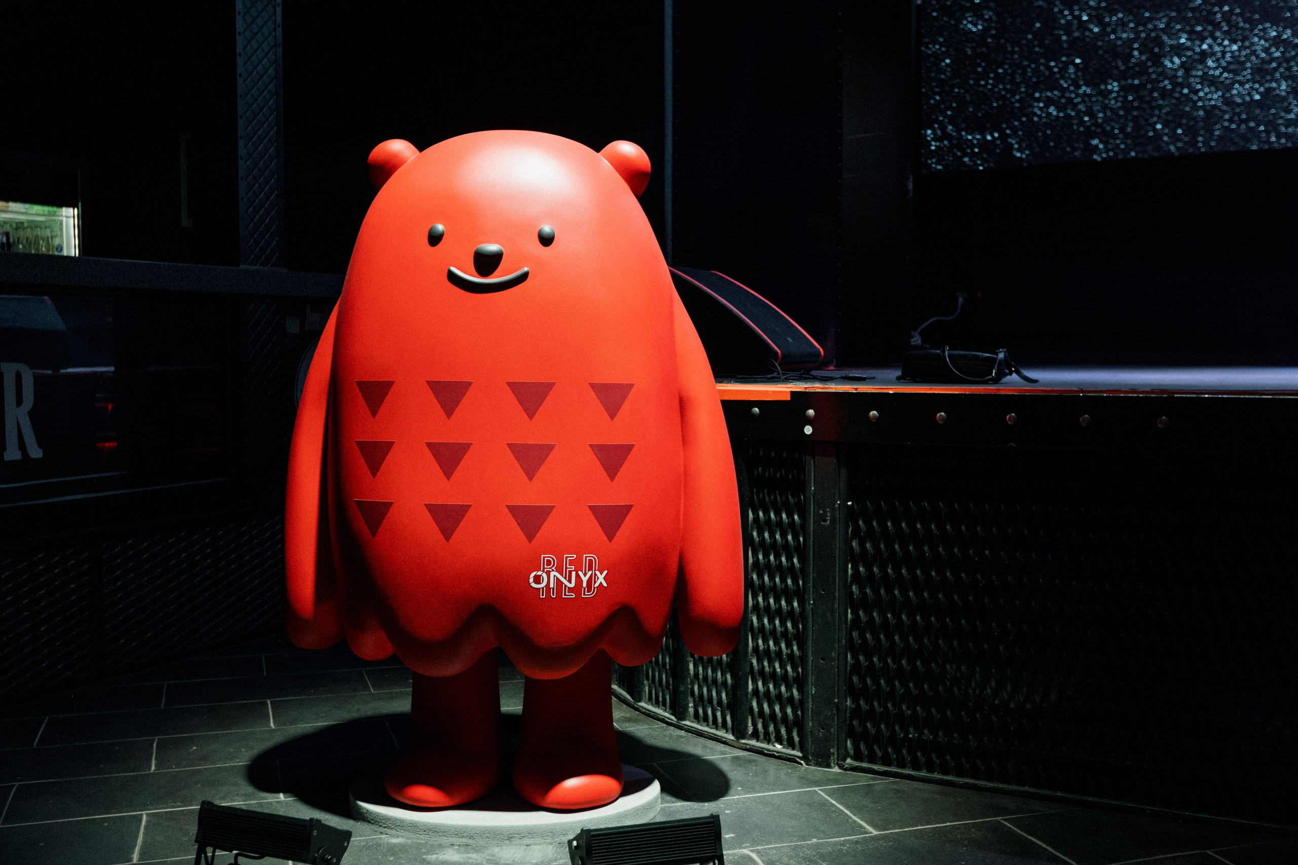 ONYX RED