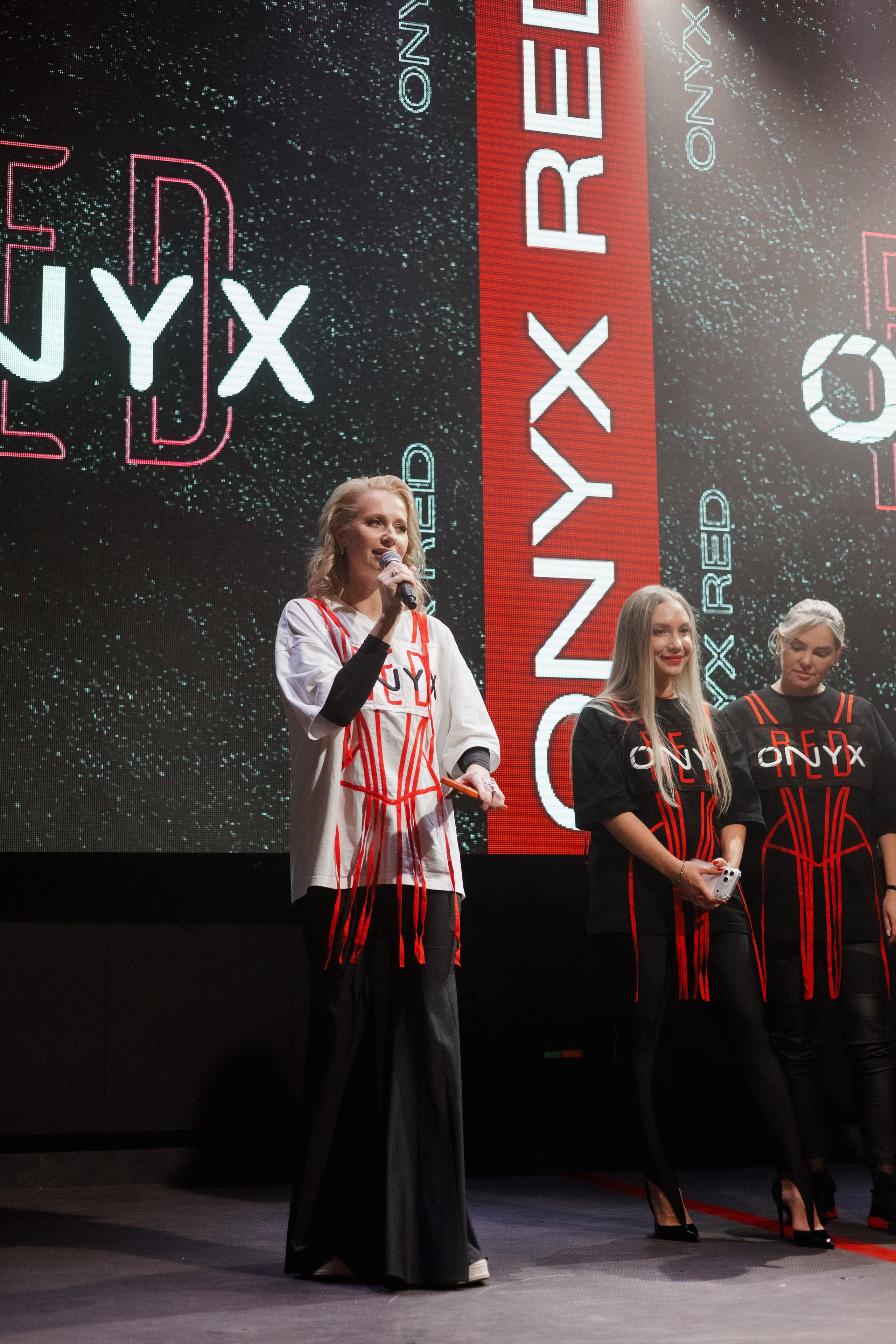 ONYX RED