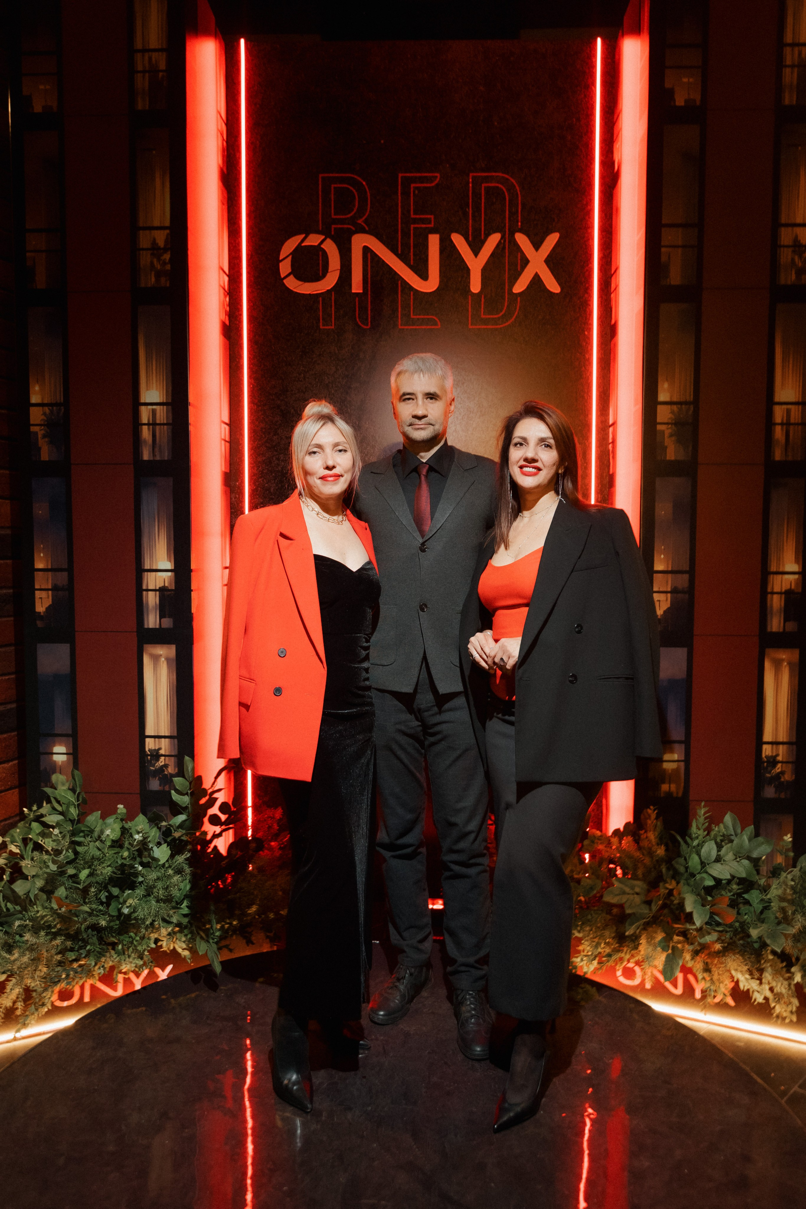 ONYX RED