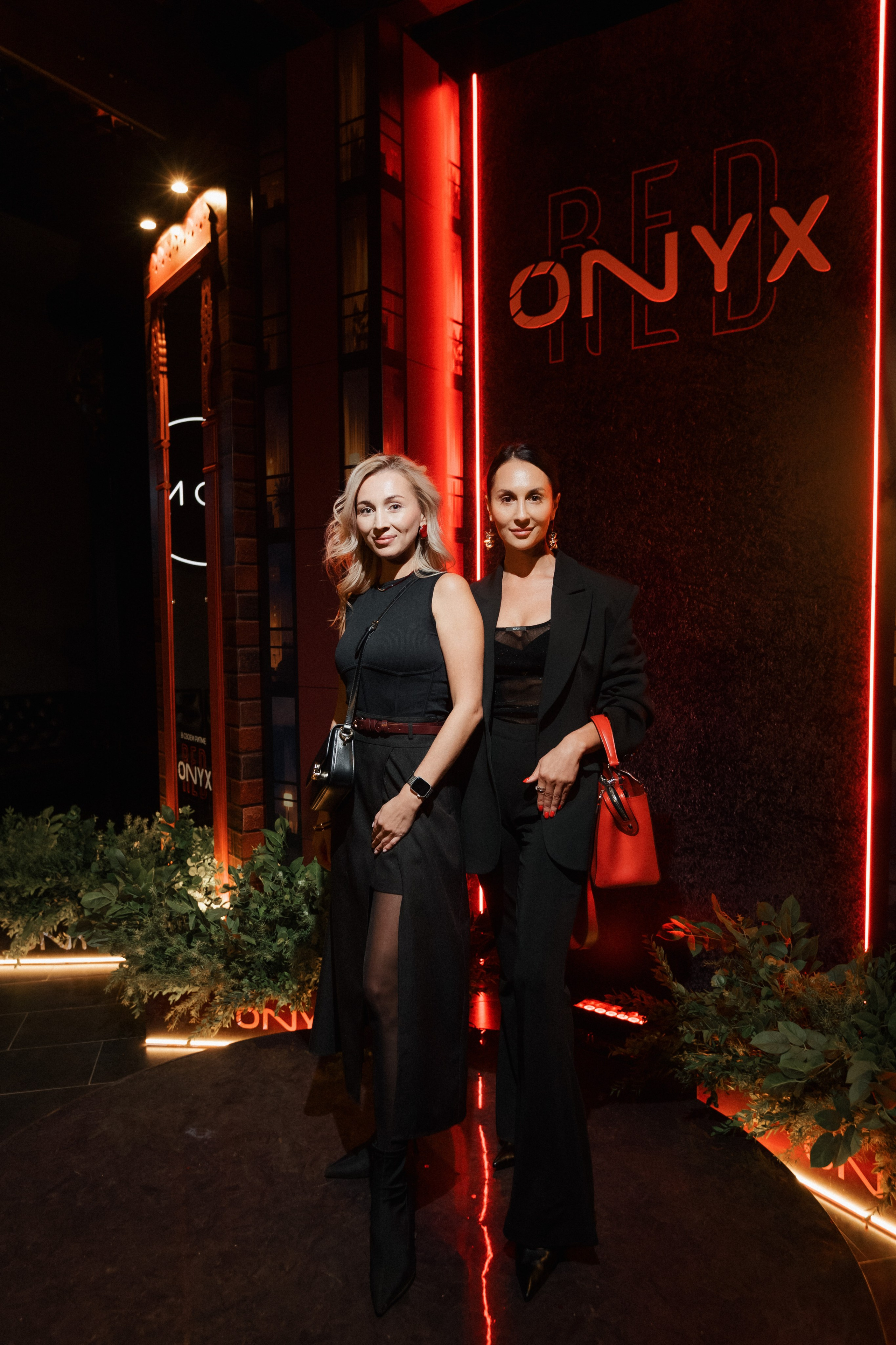 ONYX RED