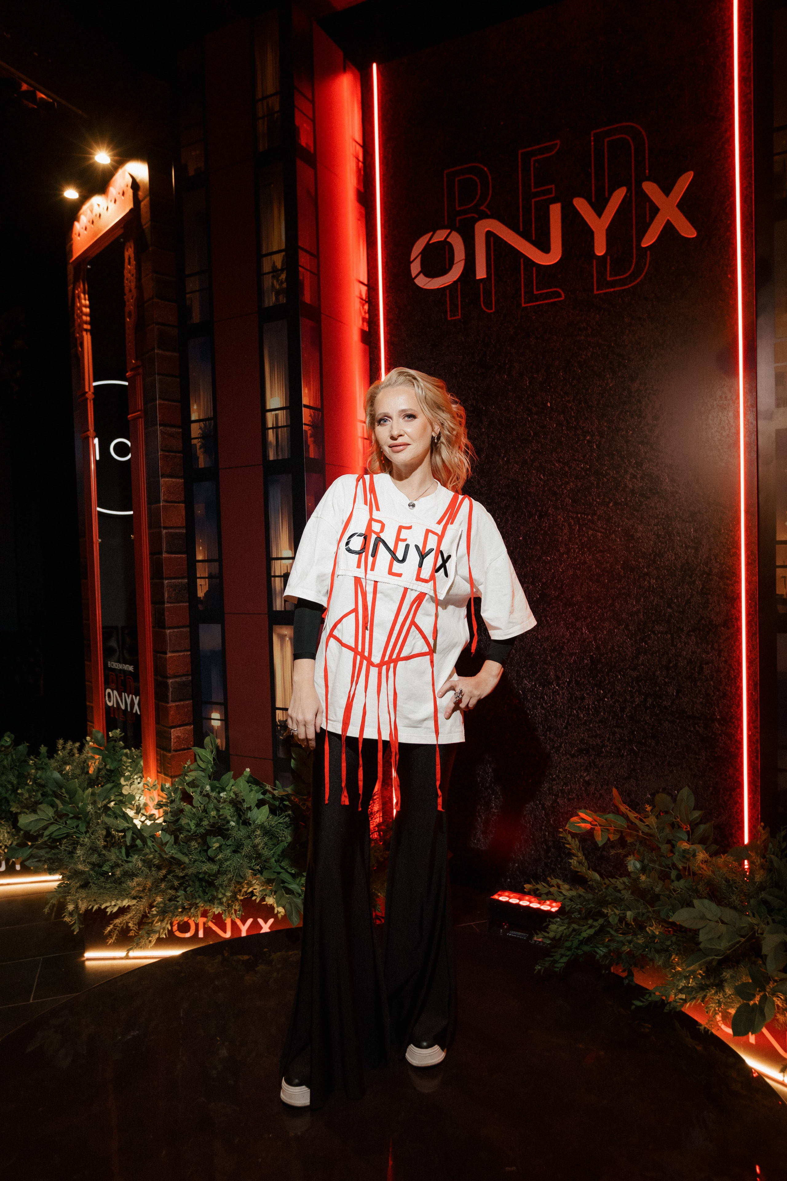 ONYX RED