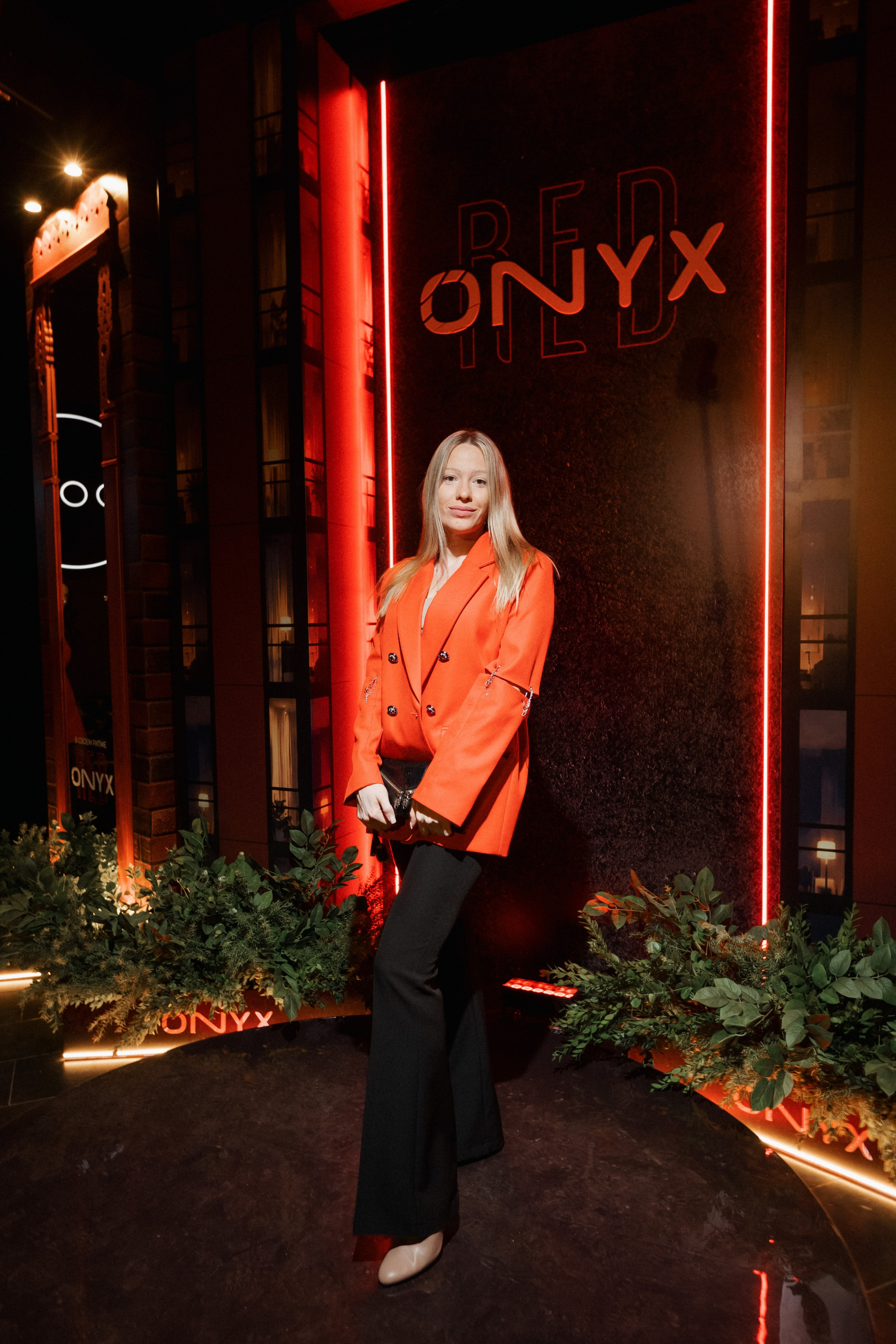 ONYX RED