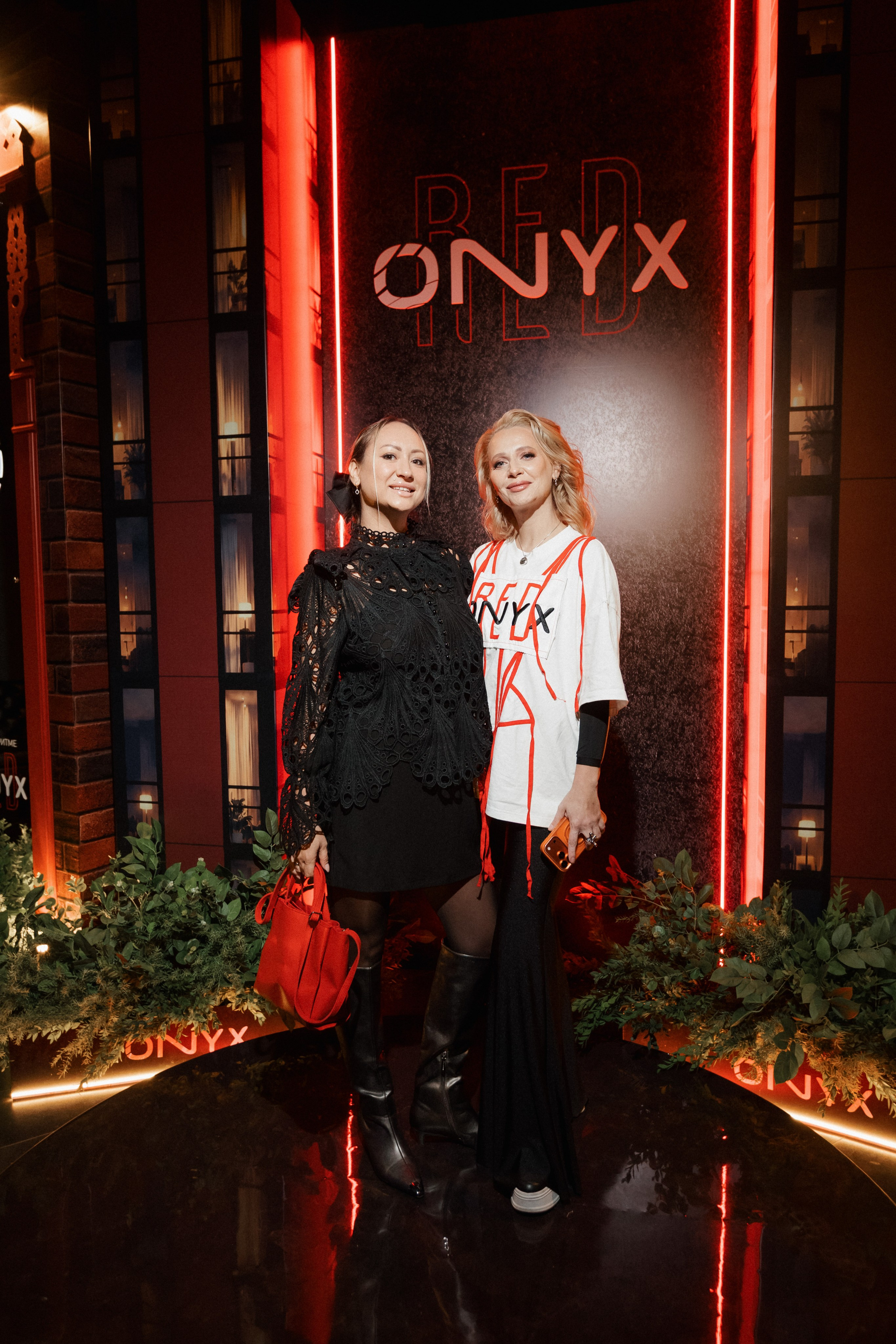 ONYX RED