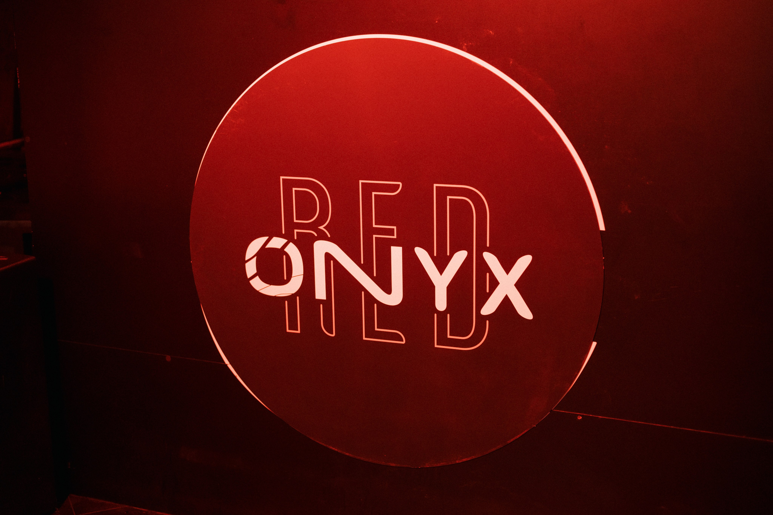 ONYX RED
