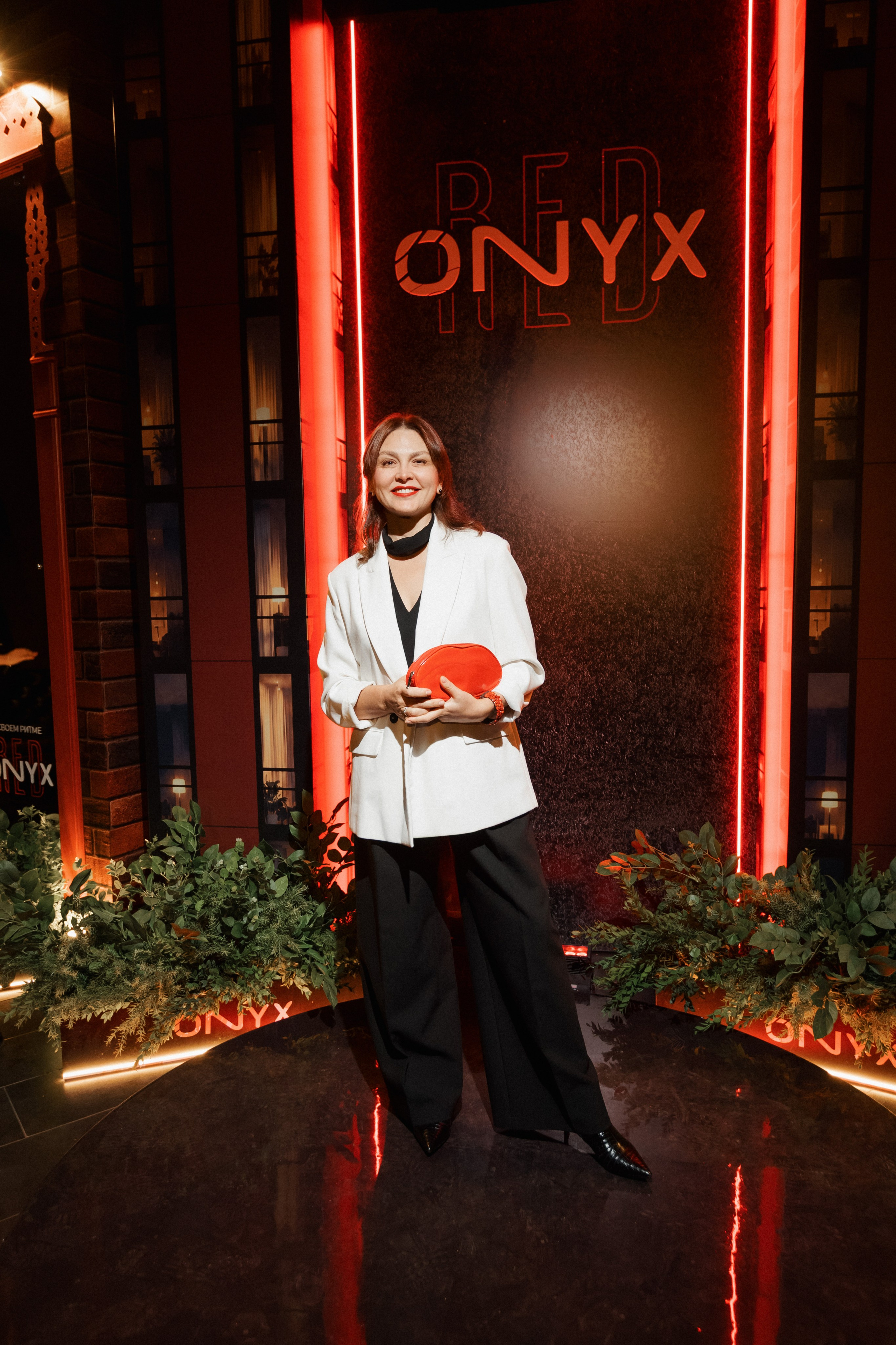 ONYX RED