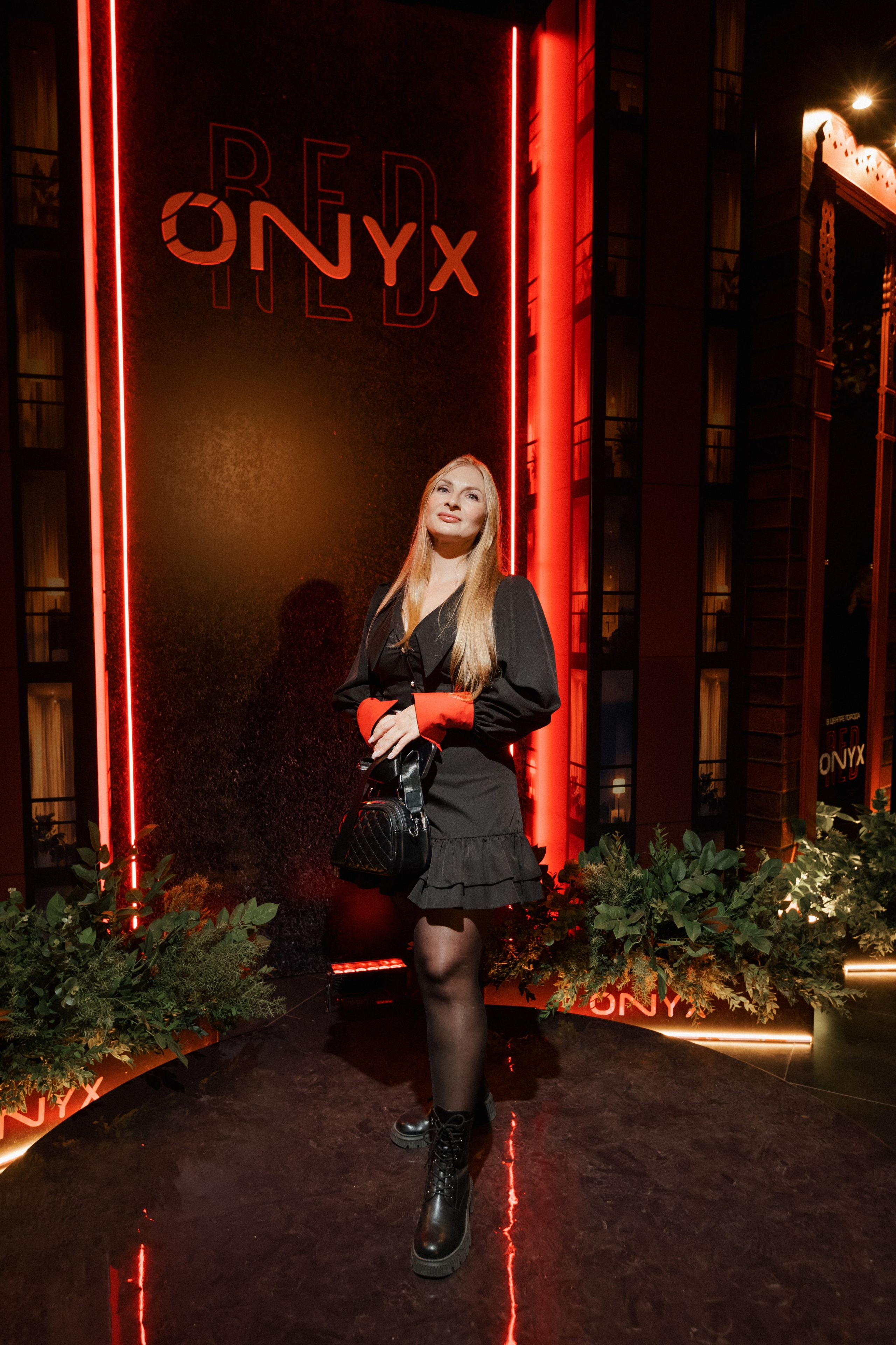 ONYX RED