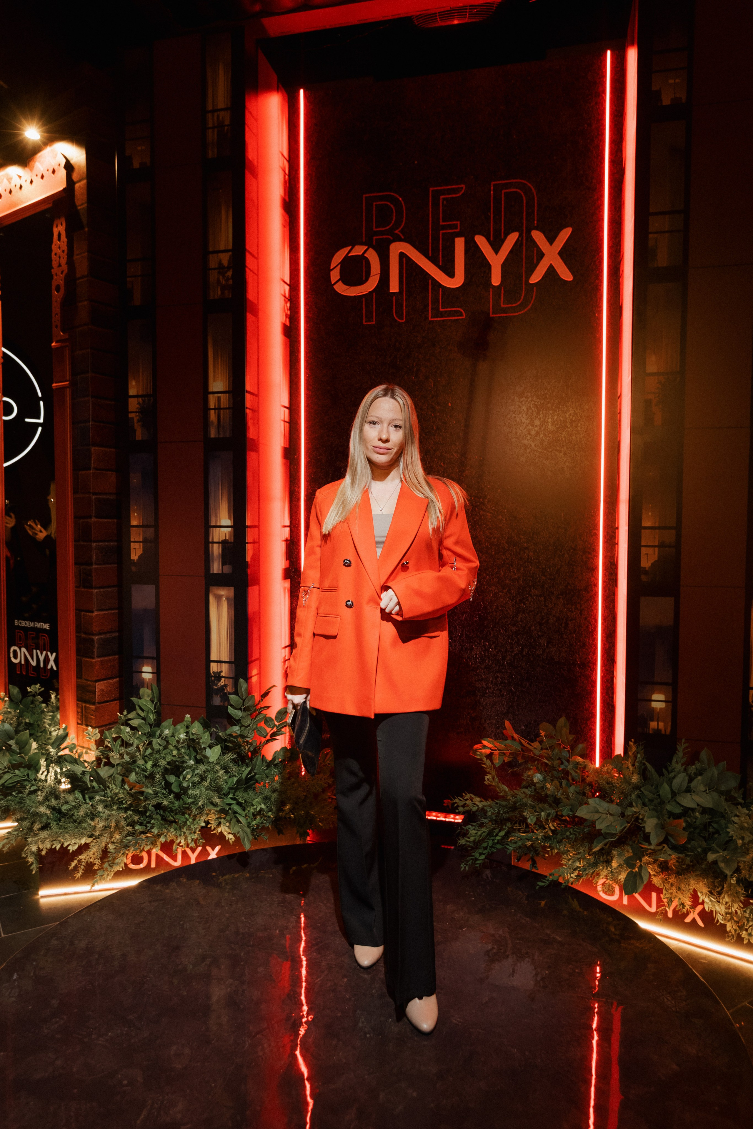 ONYX RED