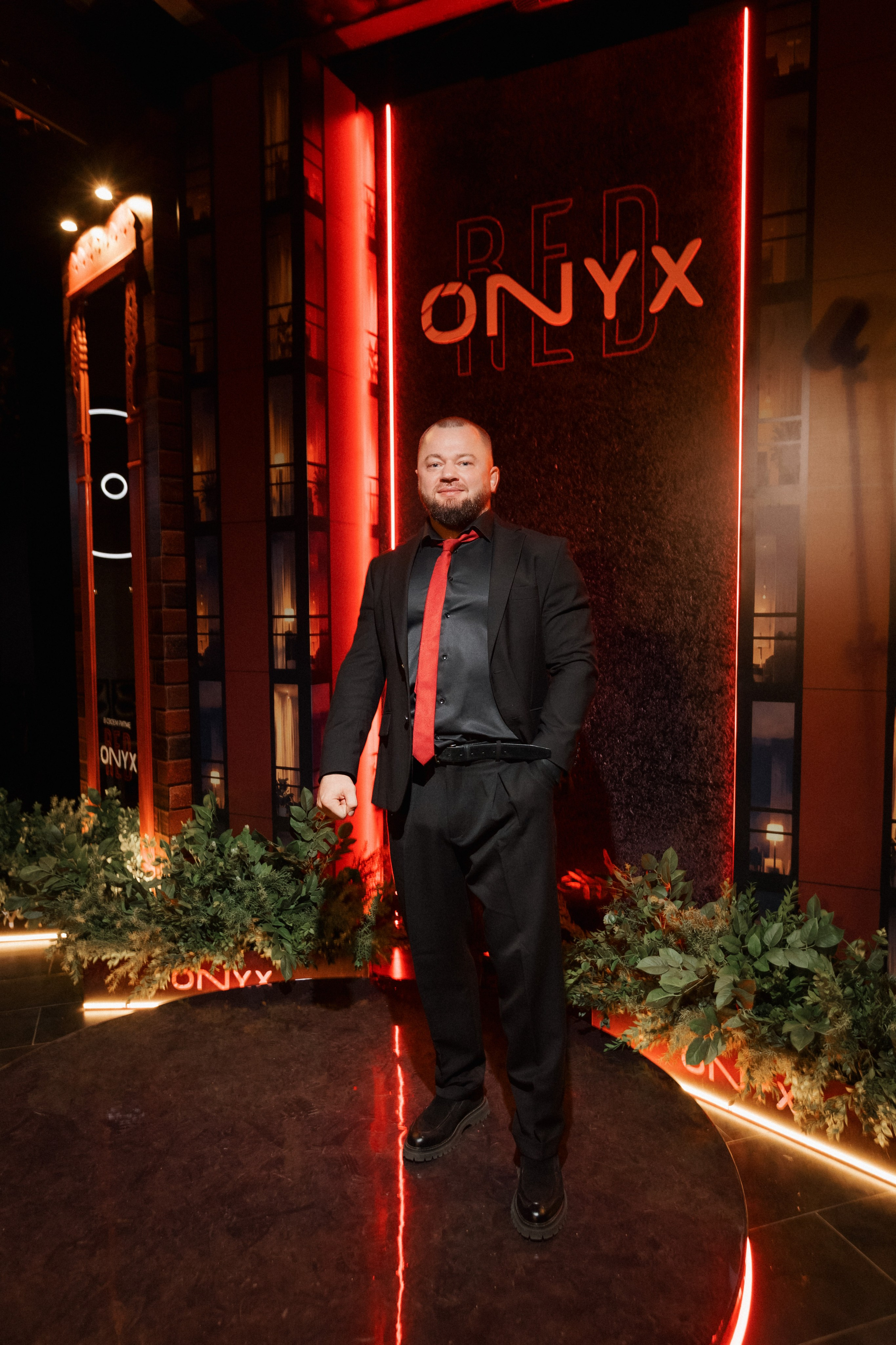 ONYX RED