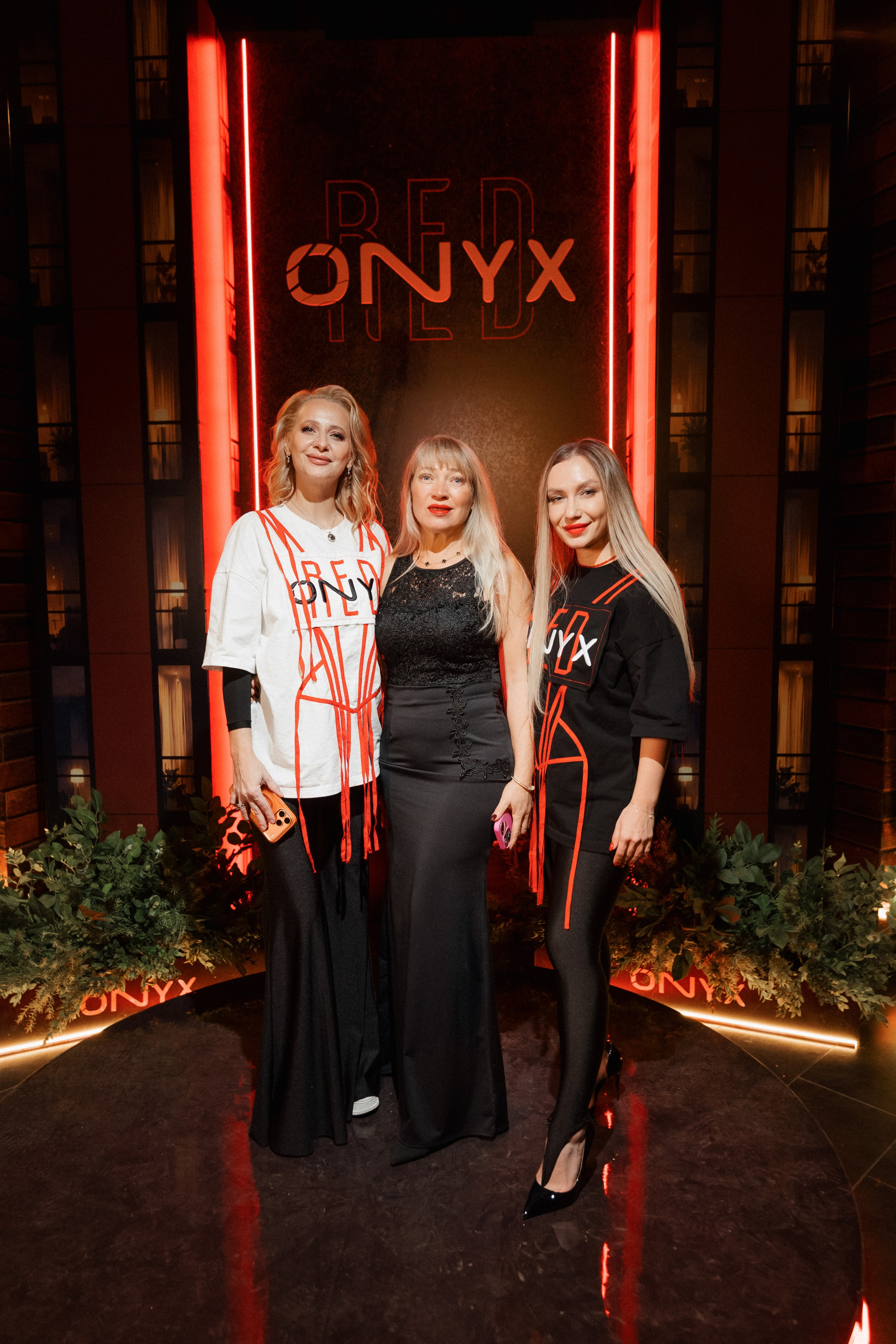 ONYX RED