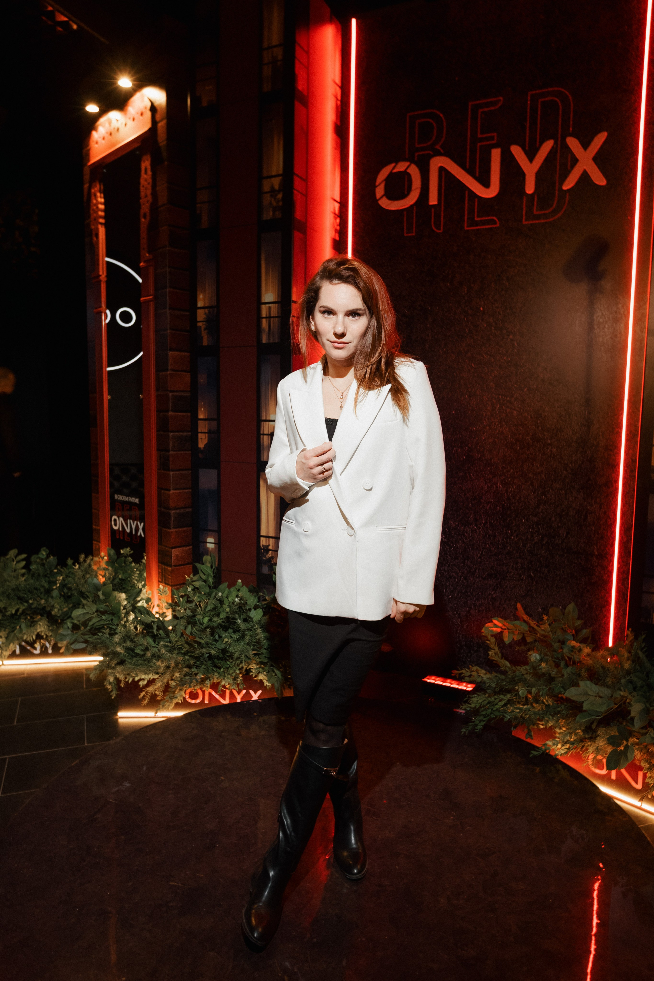 ONYX RED