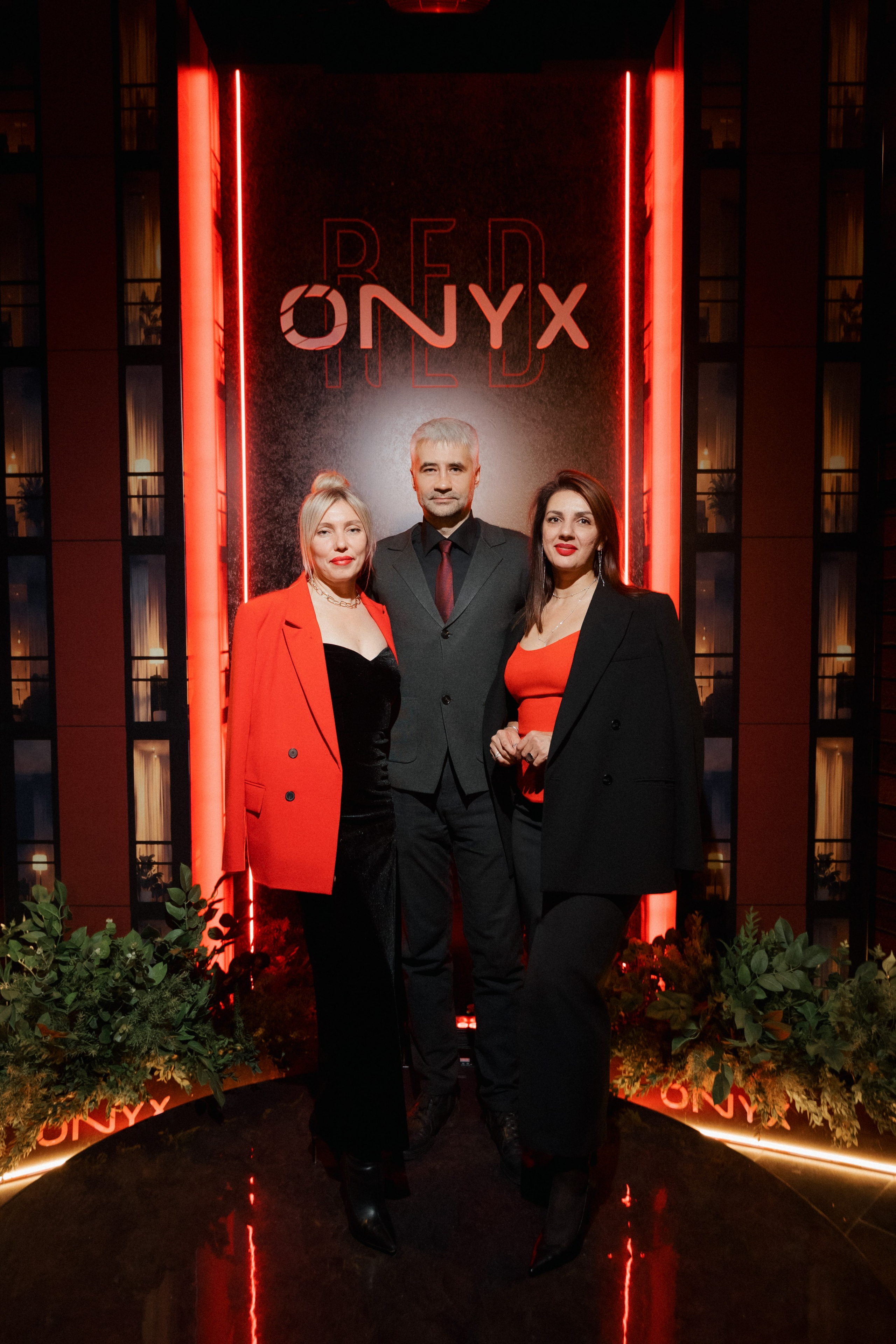 ONYX RED