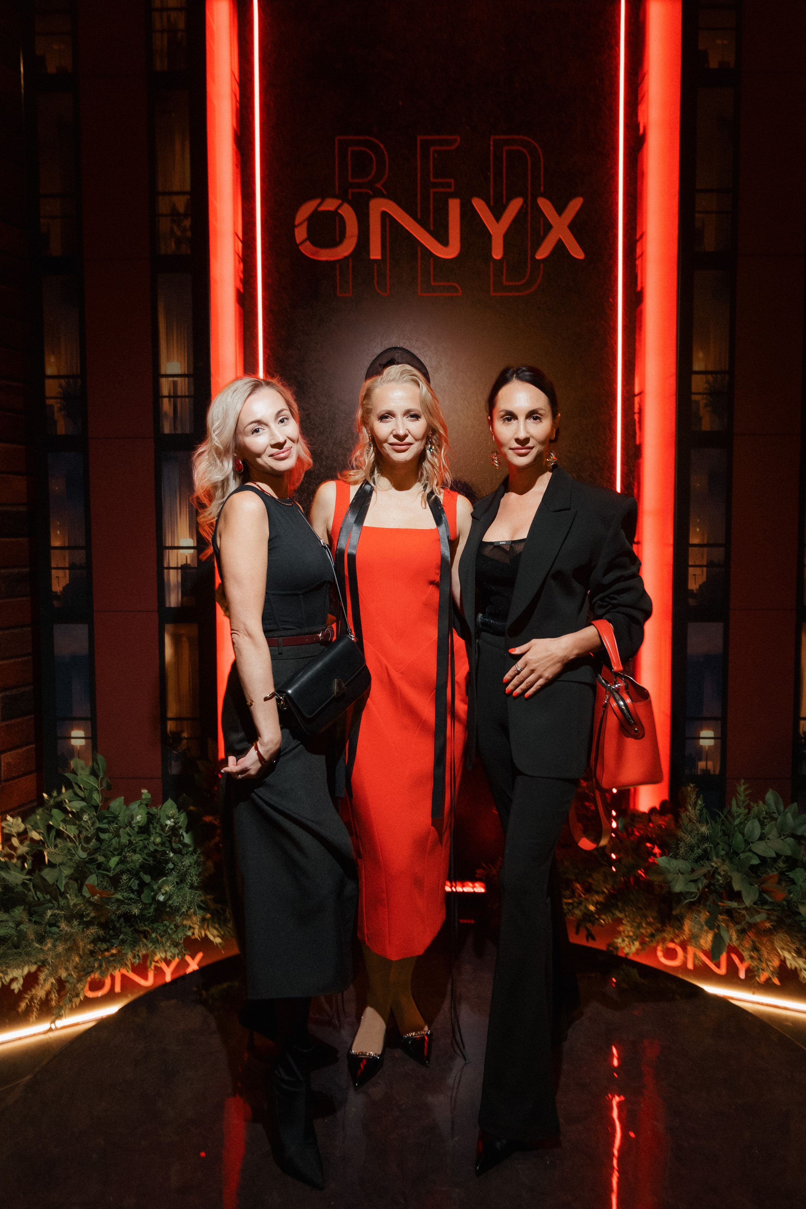 ONYX RED