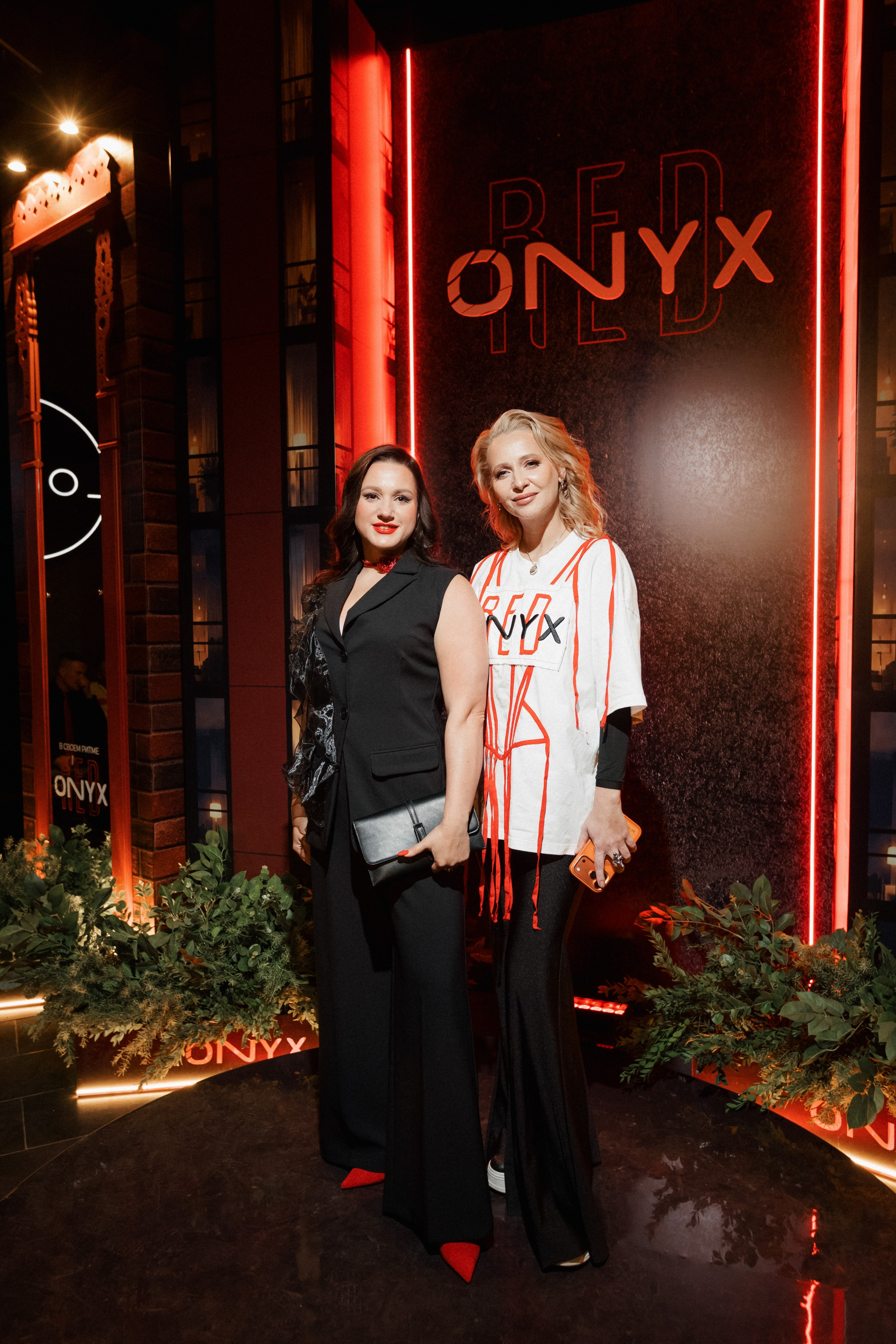 ONYX RED