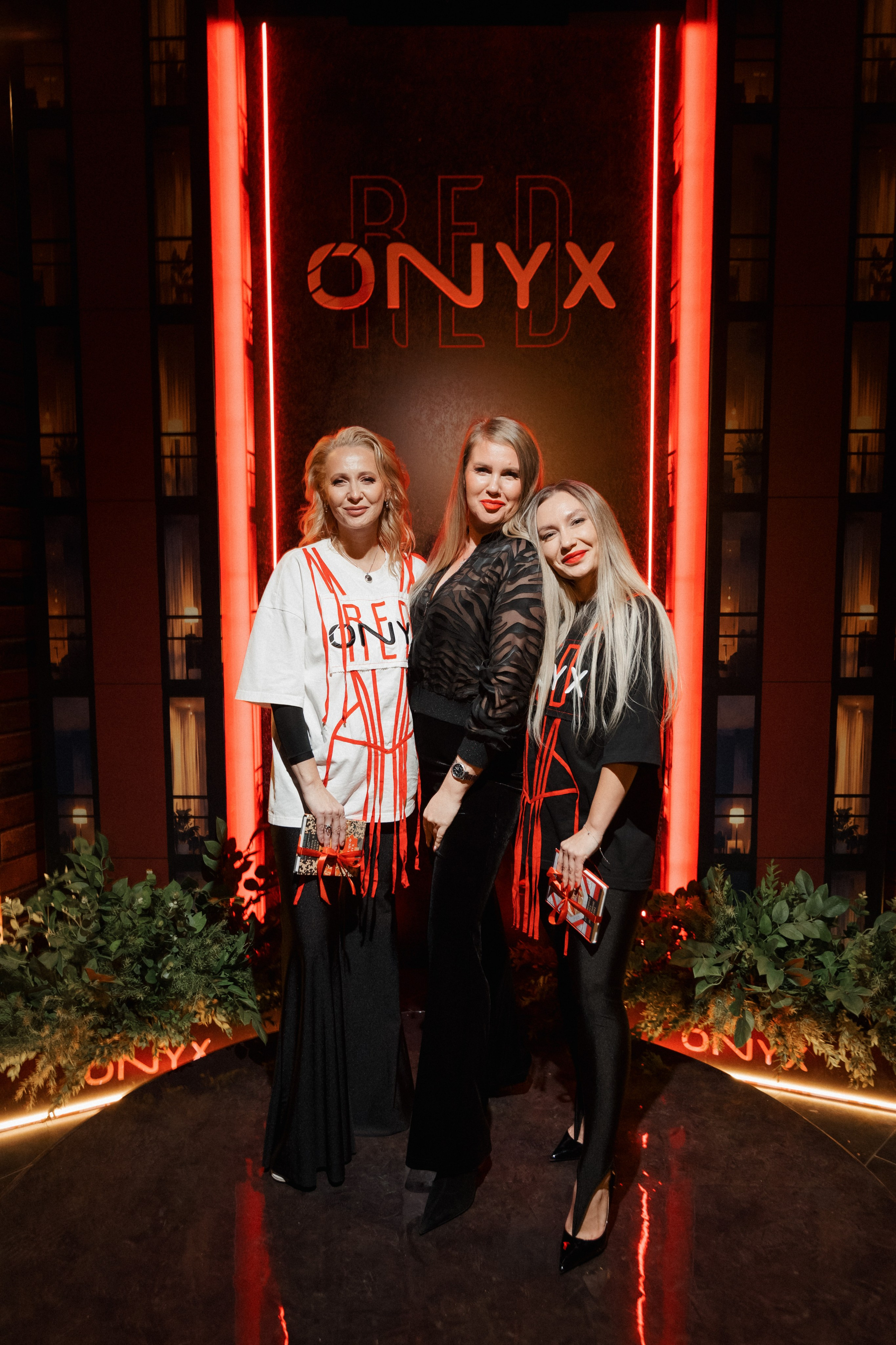 ONYX RED