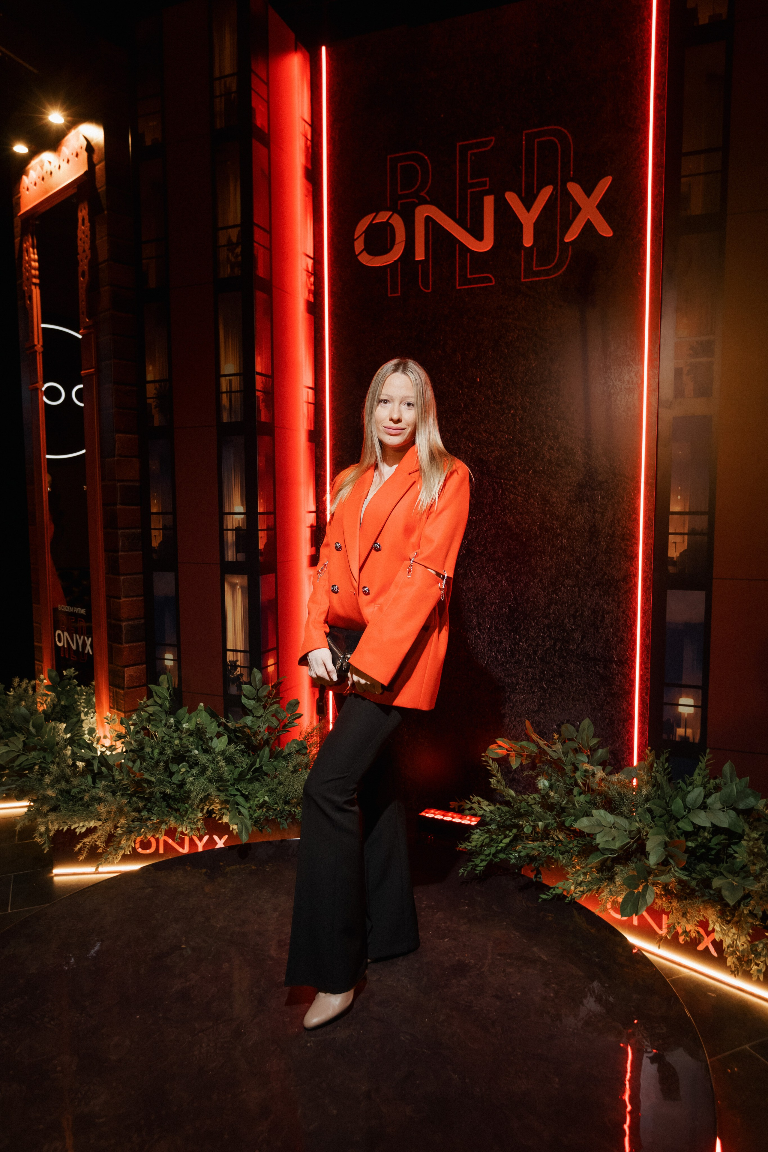 ONYX RED