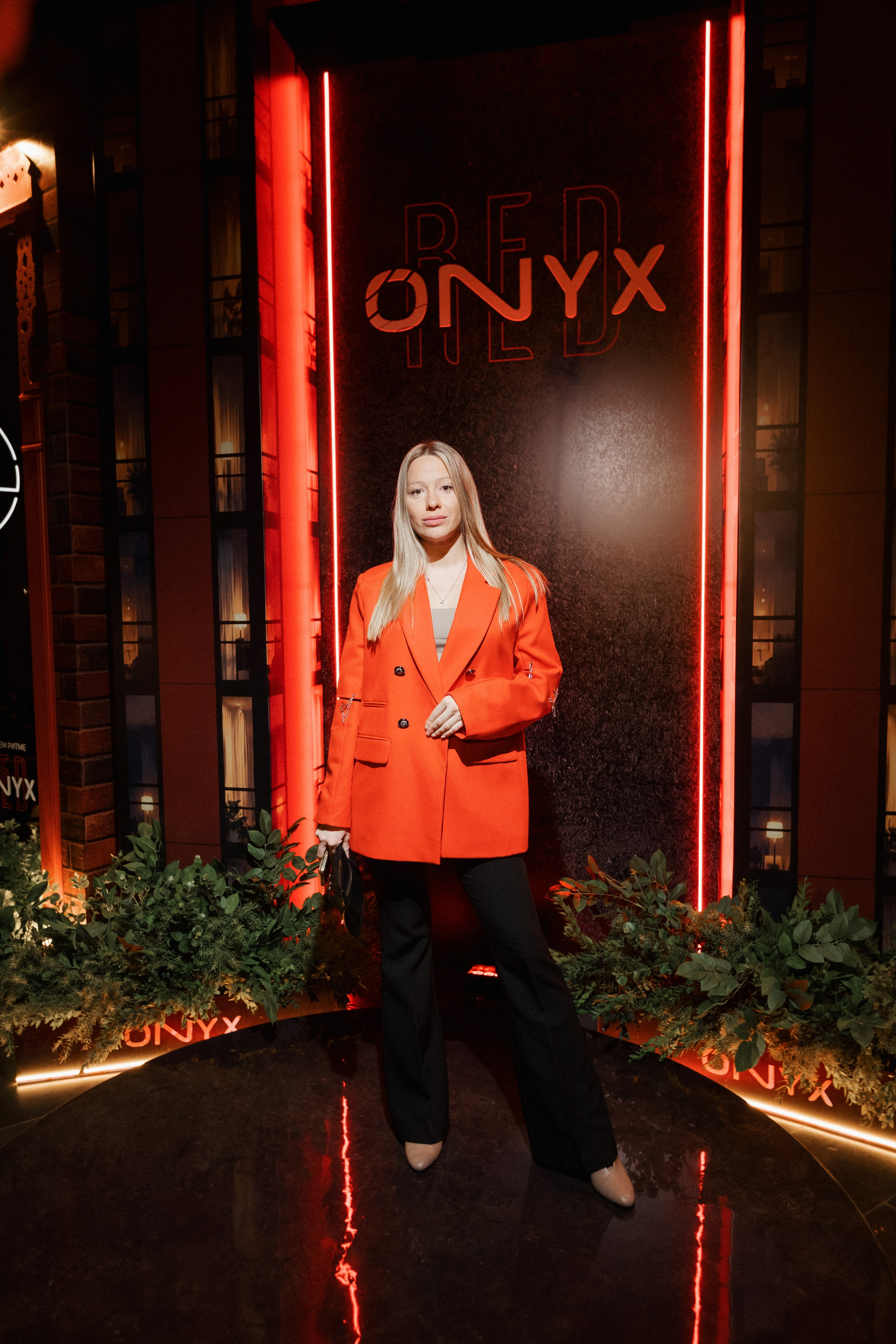 ONYX RED