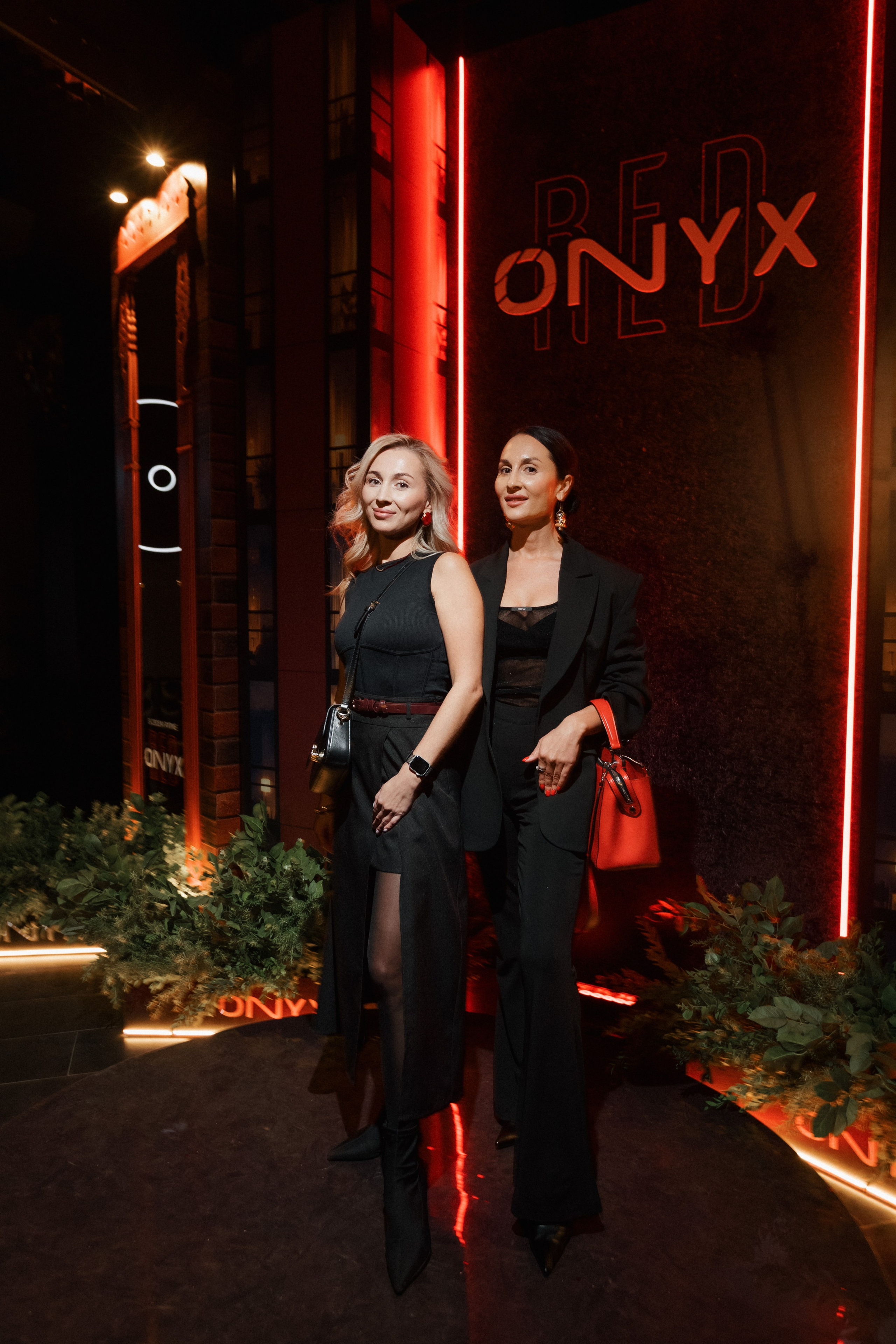 ONYX RED