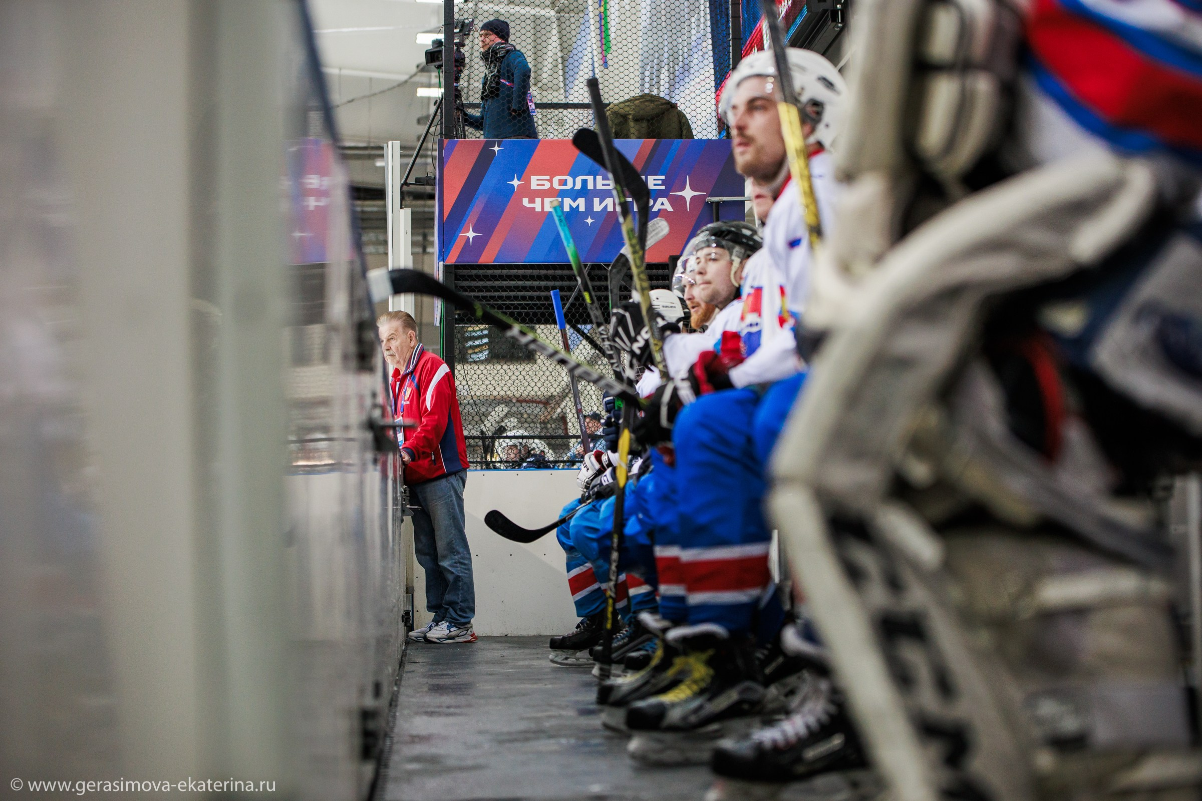 13 Ночная Лига 2024 — фестиваль хоккея. Фотограф Лодейное Поле Екатерина Герасимова в Санкт-Петербурге и Лен. области