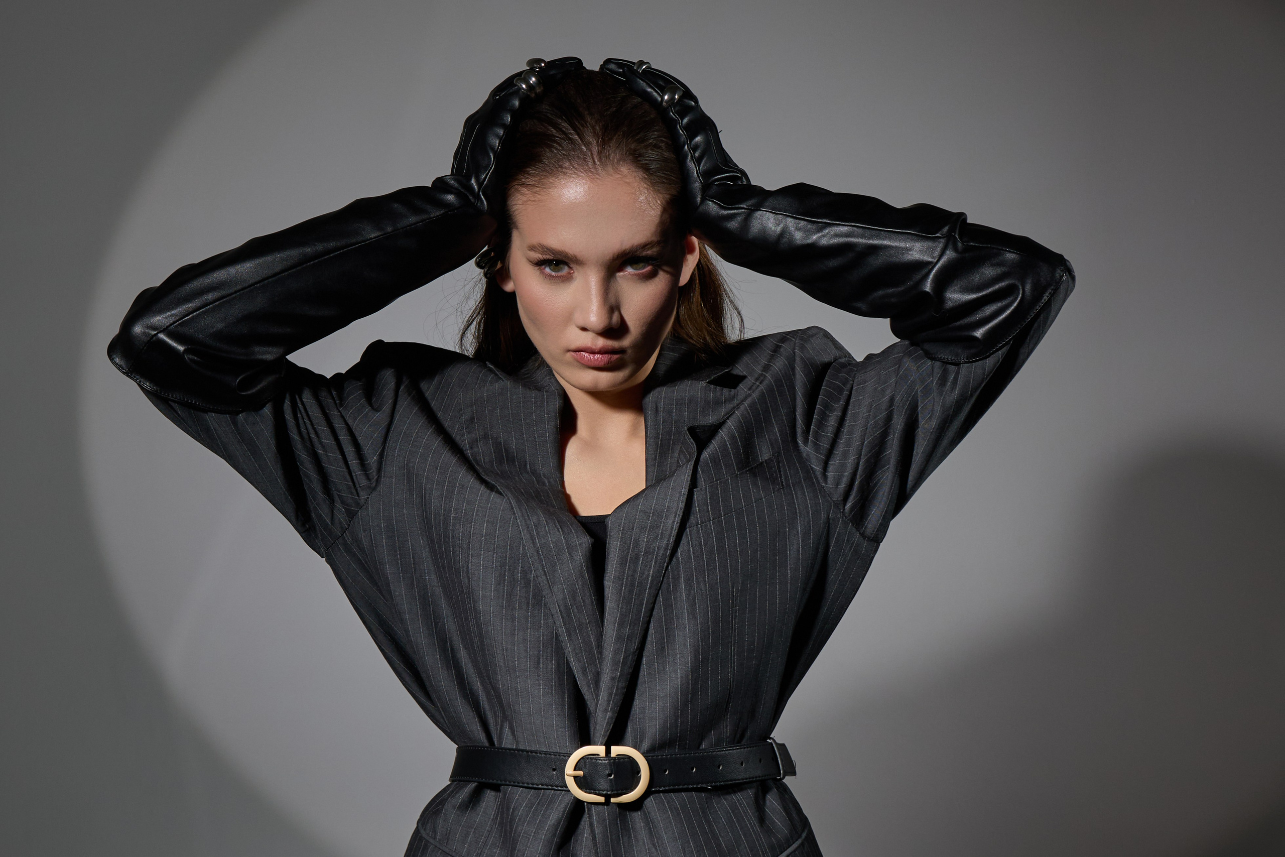 Вита Овчинникова. Фотограф в Новосибирске. Снимаю женские портреты, контент для блогеров и брендов