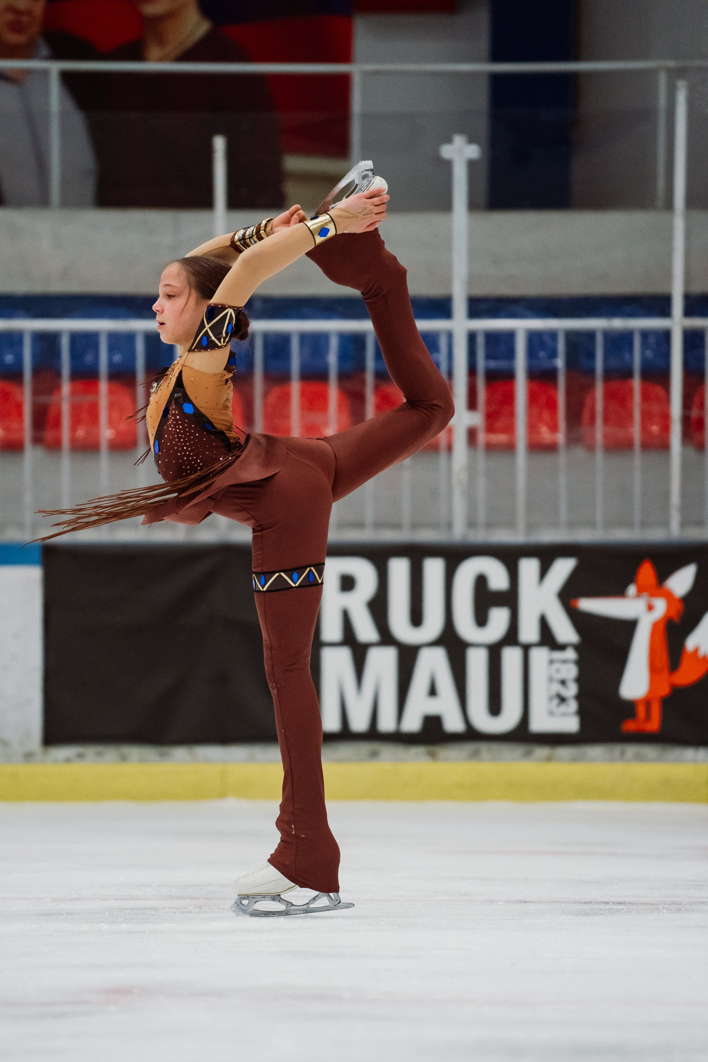 Первенство ДФО и СФО по фигурному катанию на коньках г. Искитим. Воробьева Ксения — Спортивный и танцевальный фотограф Новосибирск