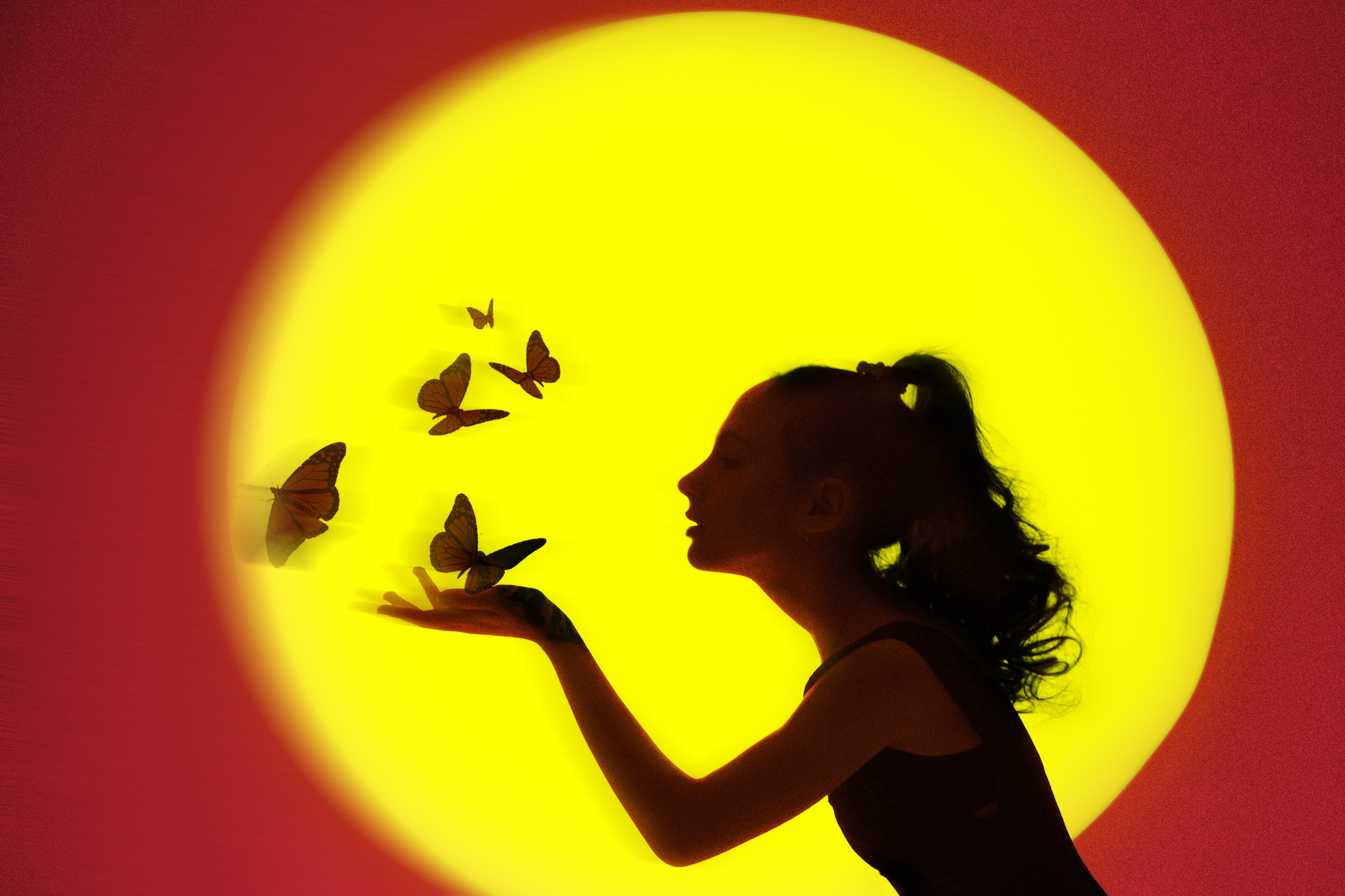 Фотосессия девушки в Самаре с макияжем и одеждой