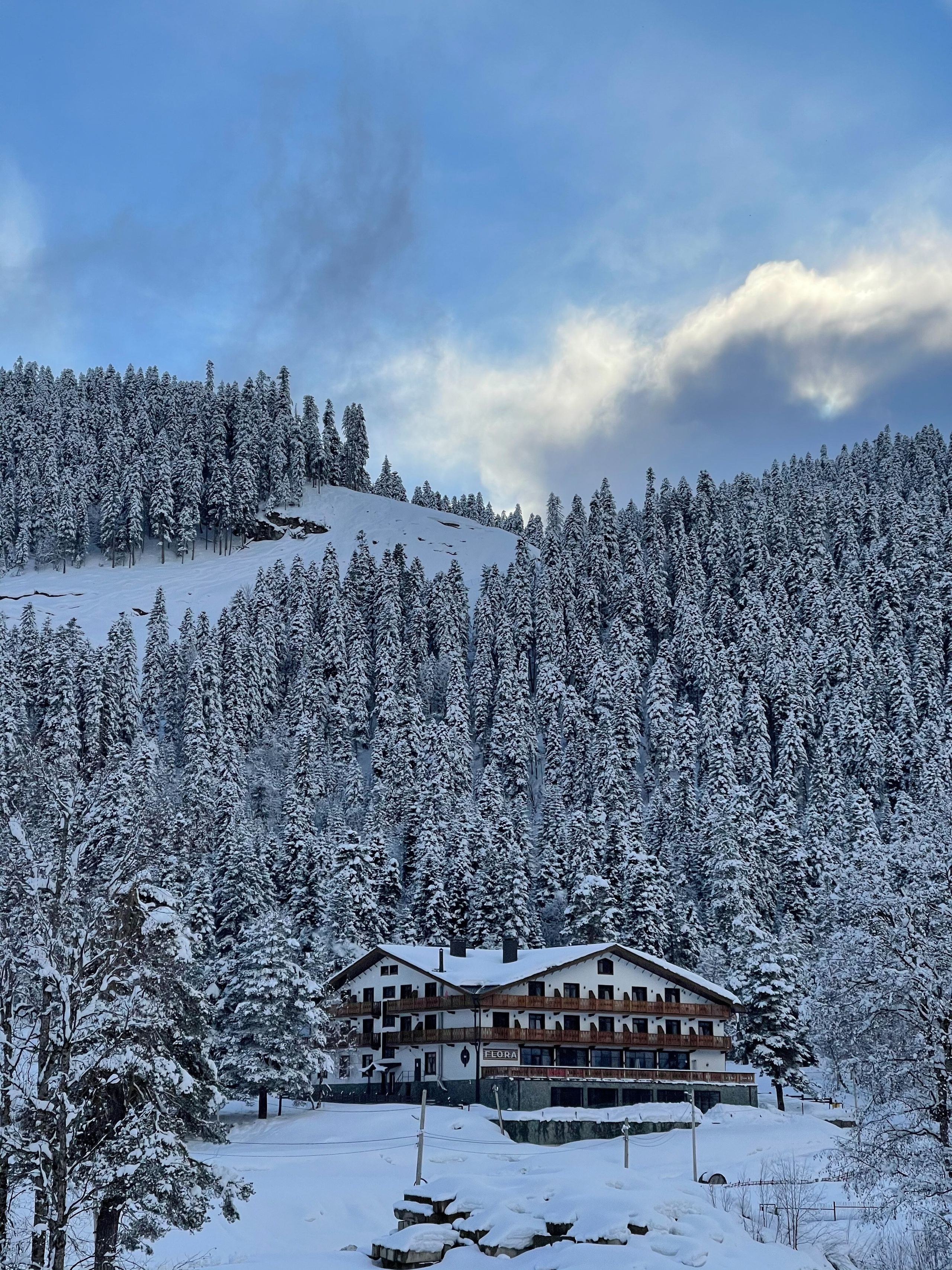 Snow camp. Архыз Эльбрус. Уникальные экспедиции — LUCKY CLAN