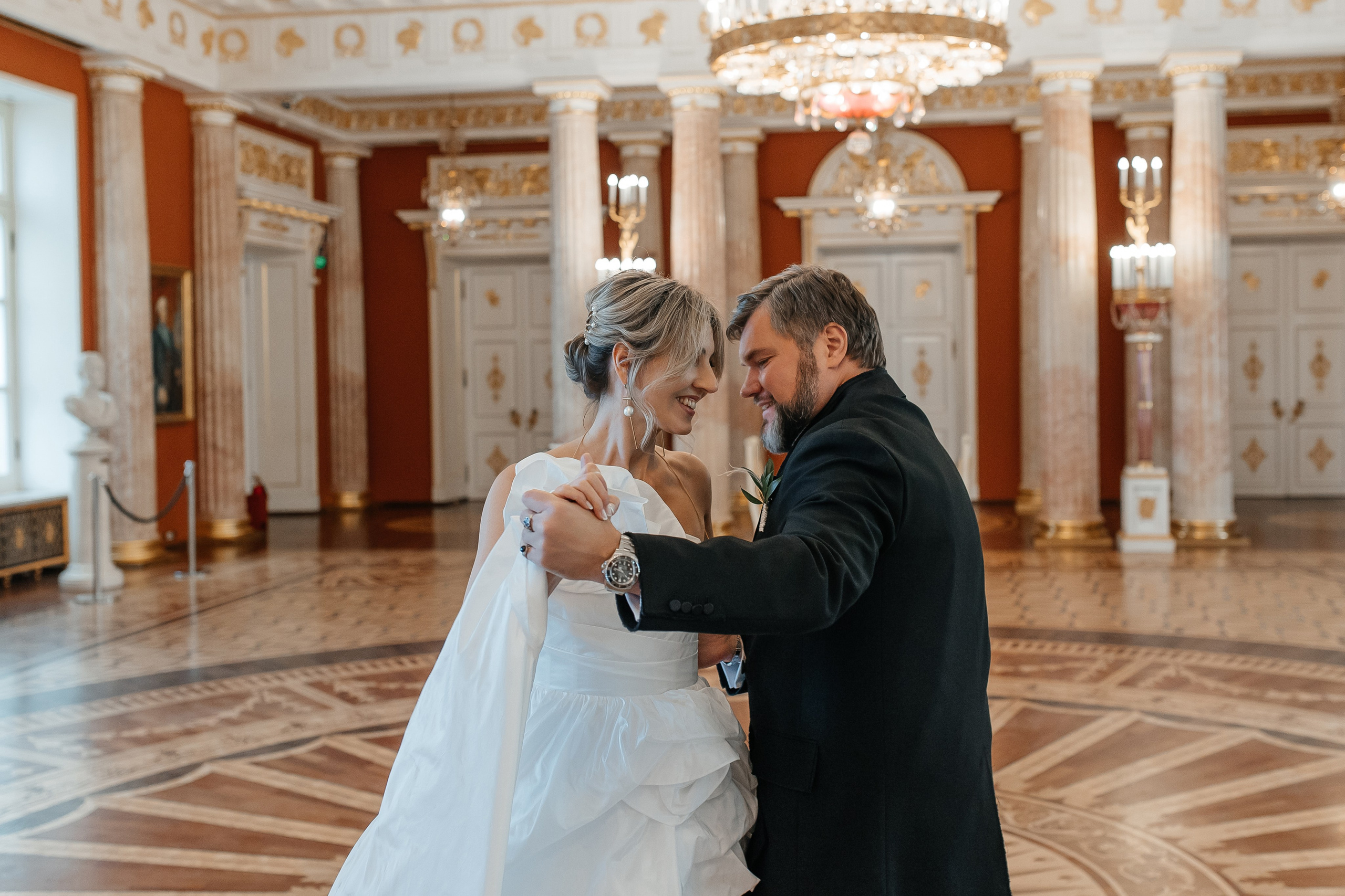 свадебная фотосессия в Большом Дворце Царицыно Таврический зал