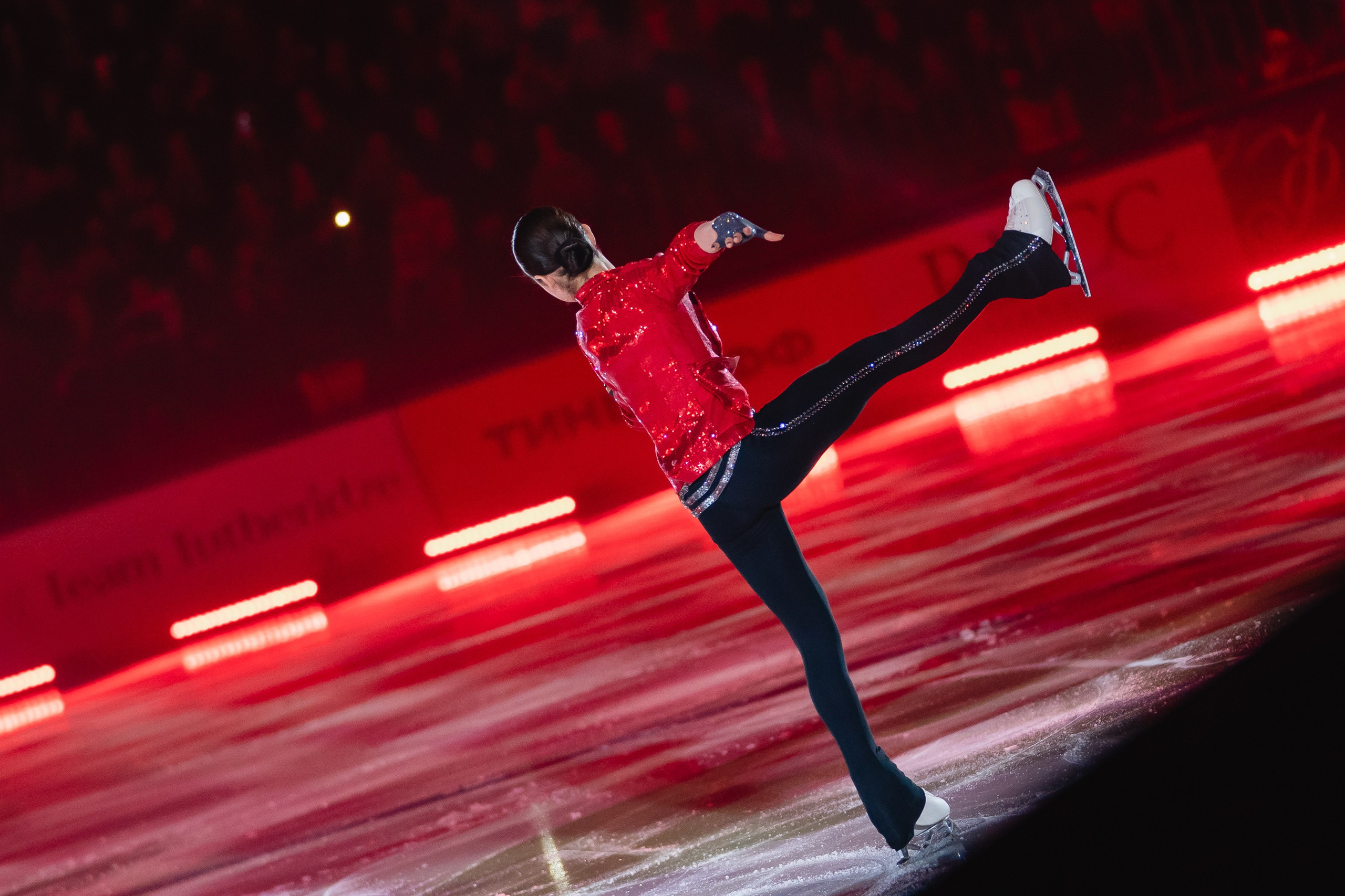 Шоу «Чемпионы на льду» в Новосибирске. Воробьева Ксения — Спортивный и танцевальный фотограф Новосибирск