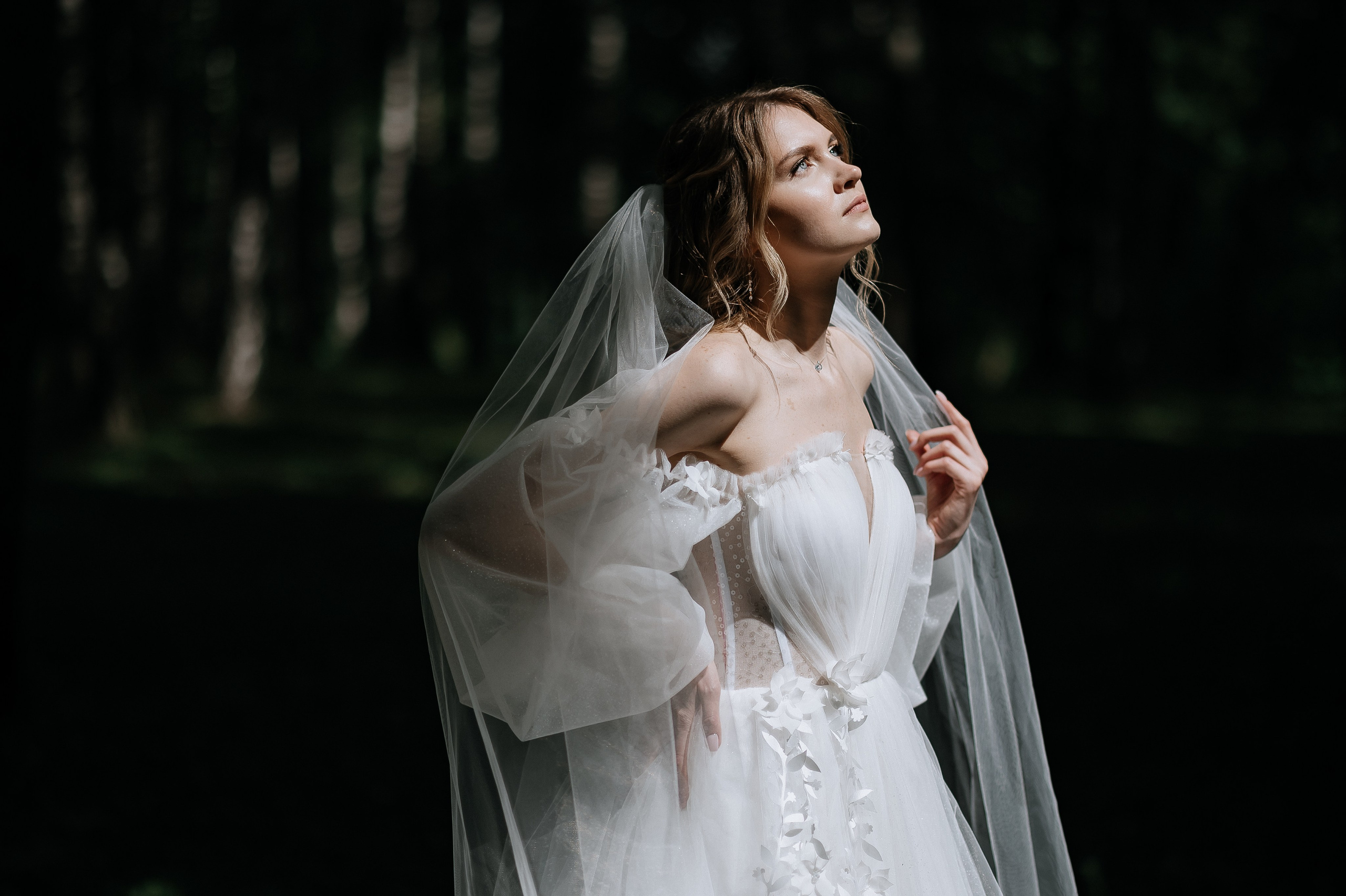 Портрет невесты на свадебной фотосессии