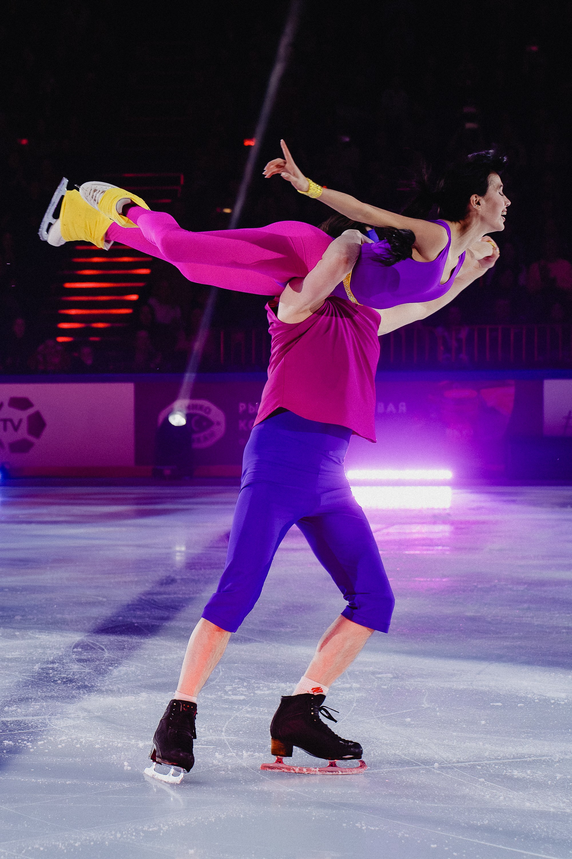 Шоу Этери Тутберидзе в Новосибирске. Воробьева Ксения — Спортивный и танцевальный фотограф Новосибирск