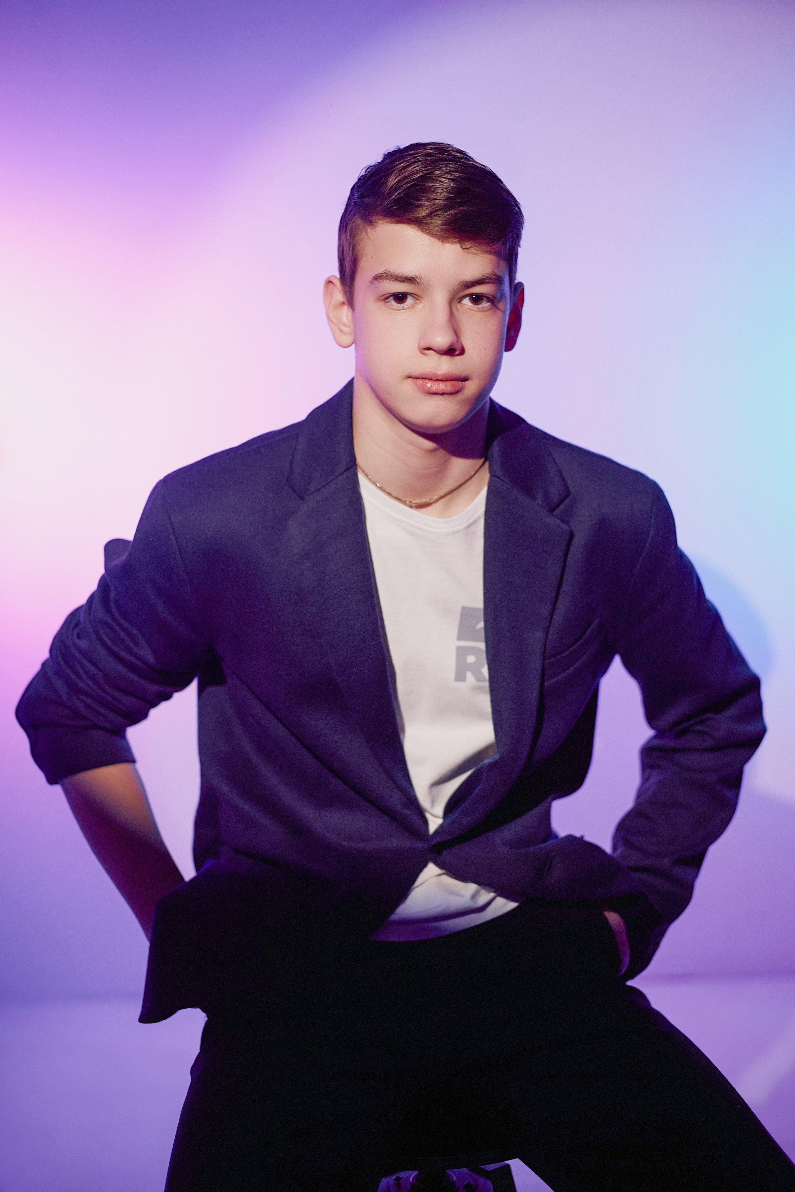 Альбом на окончание школы 9 и 11 класс «Симфония». Выпускные альбомы в Тюмени для школ, садов, вузов спортивных секций