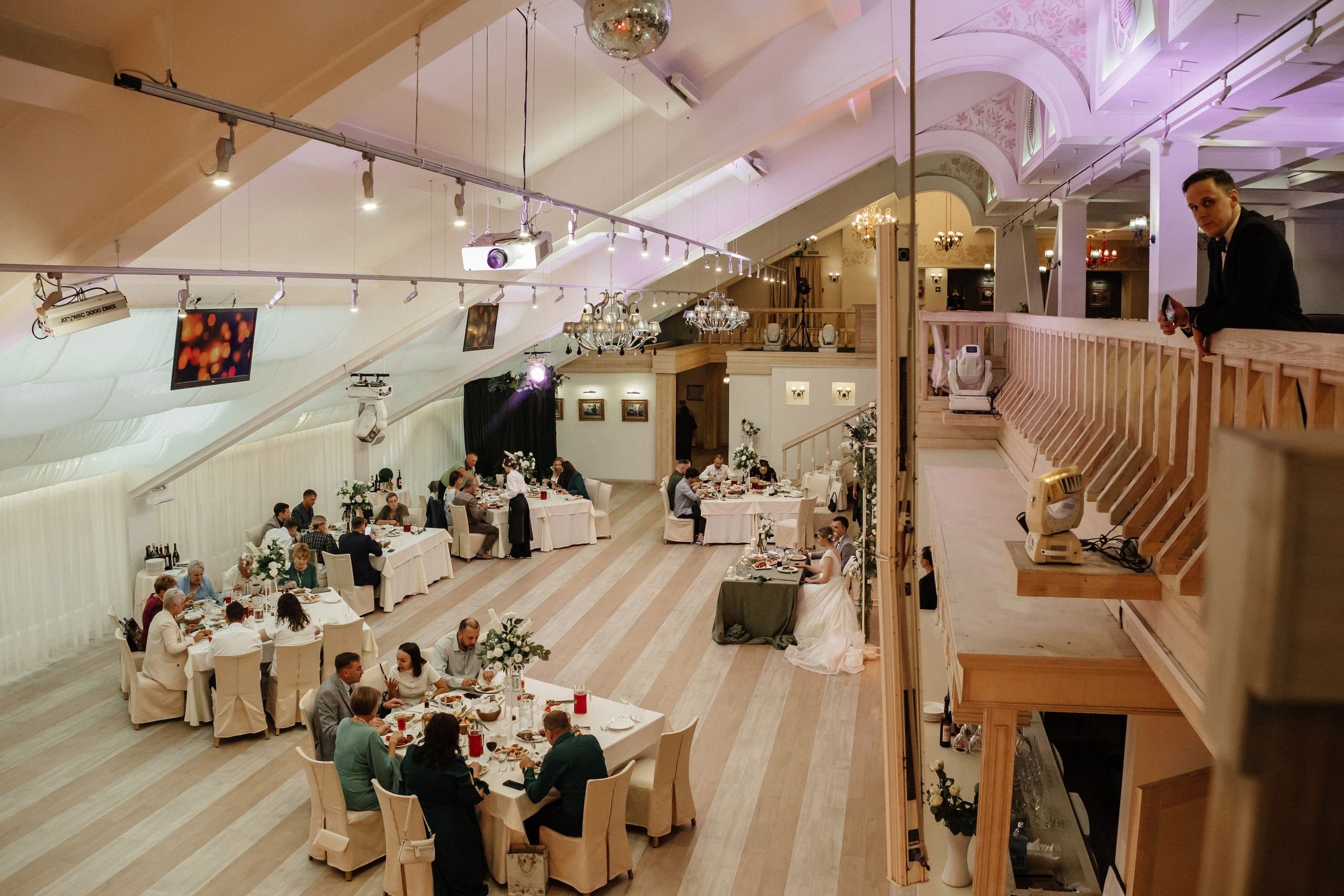 Анонс свадьбы Влада и Дарьи. Свадебный и семейный фотограф Елена Иштулкина