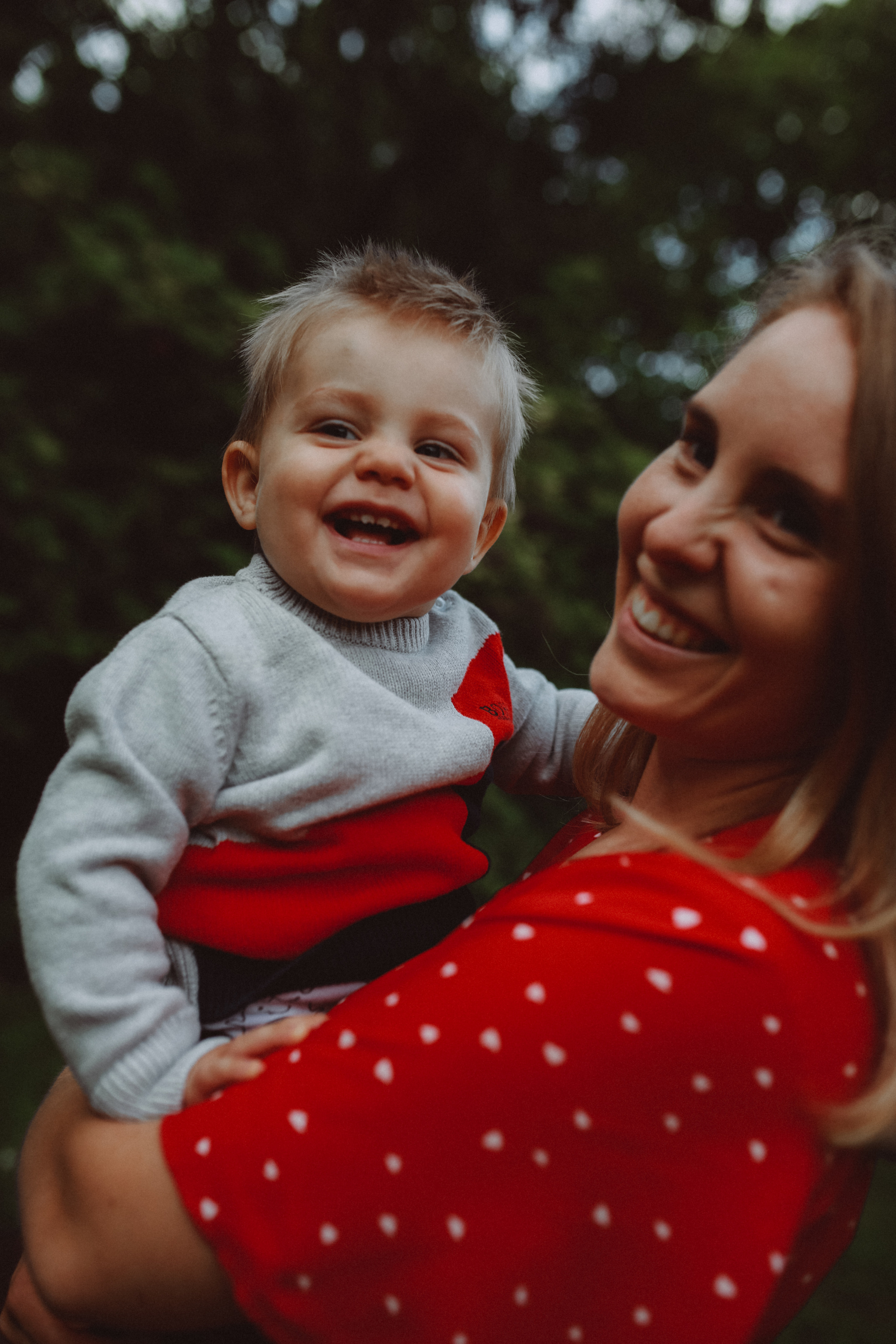 Дима, Аля и малыши Тимофей с Даней. Семейный фотограф в Москве и Люберцах Юлия Гуськова